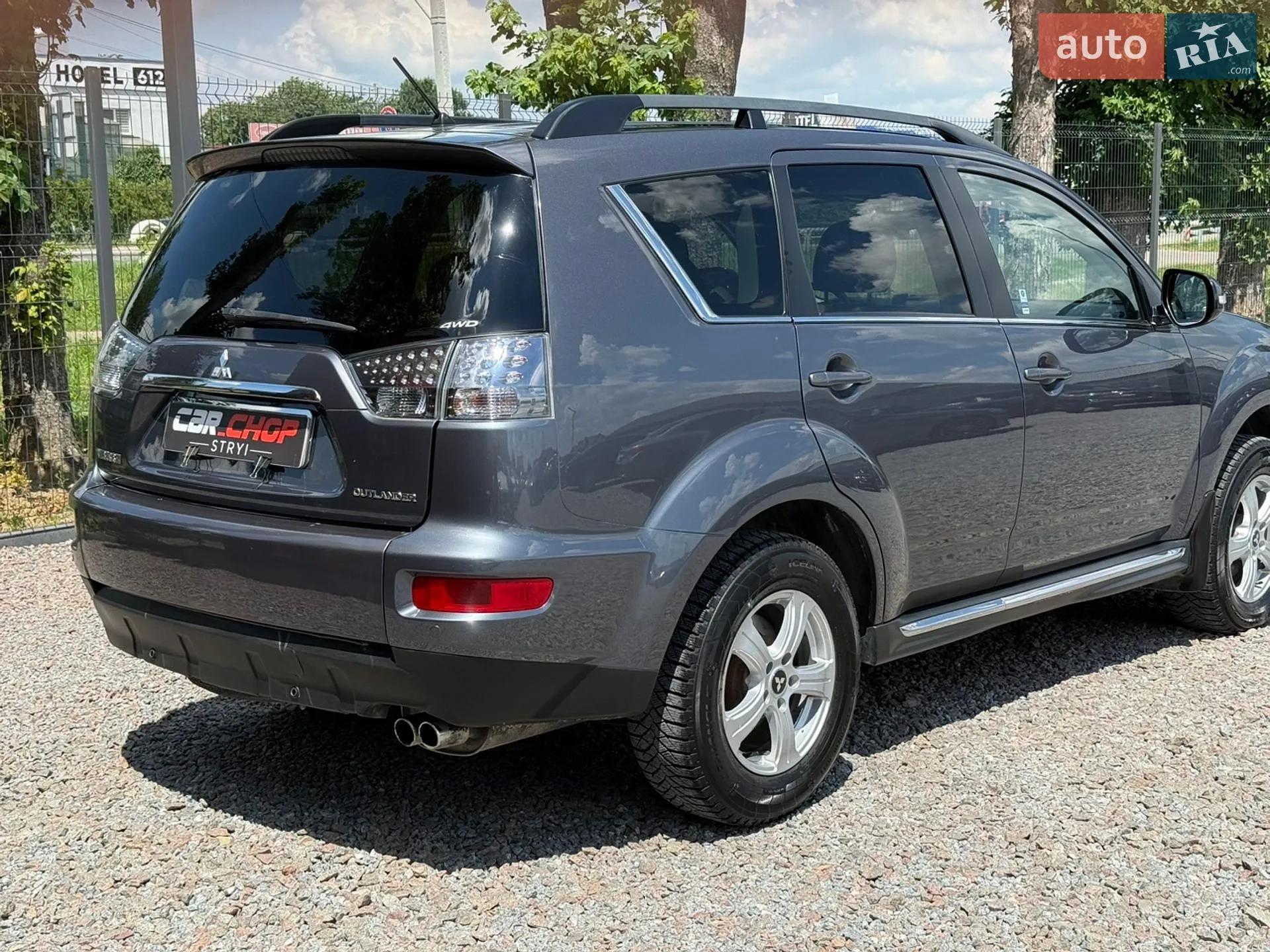 2012 Mitsubishi Outlander - мініатюра 14