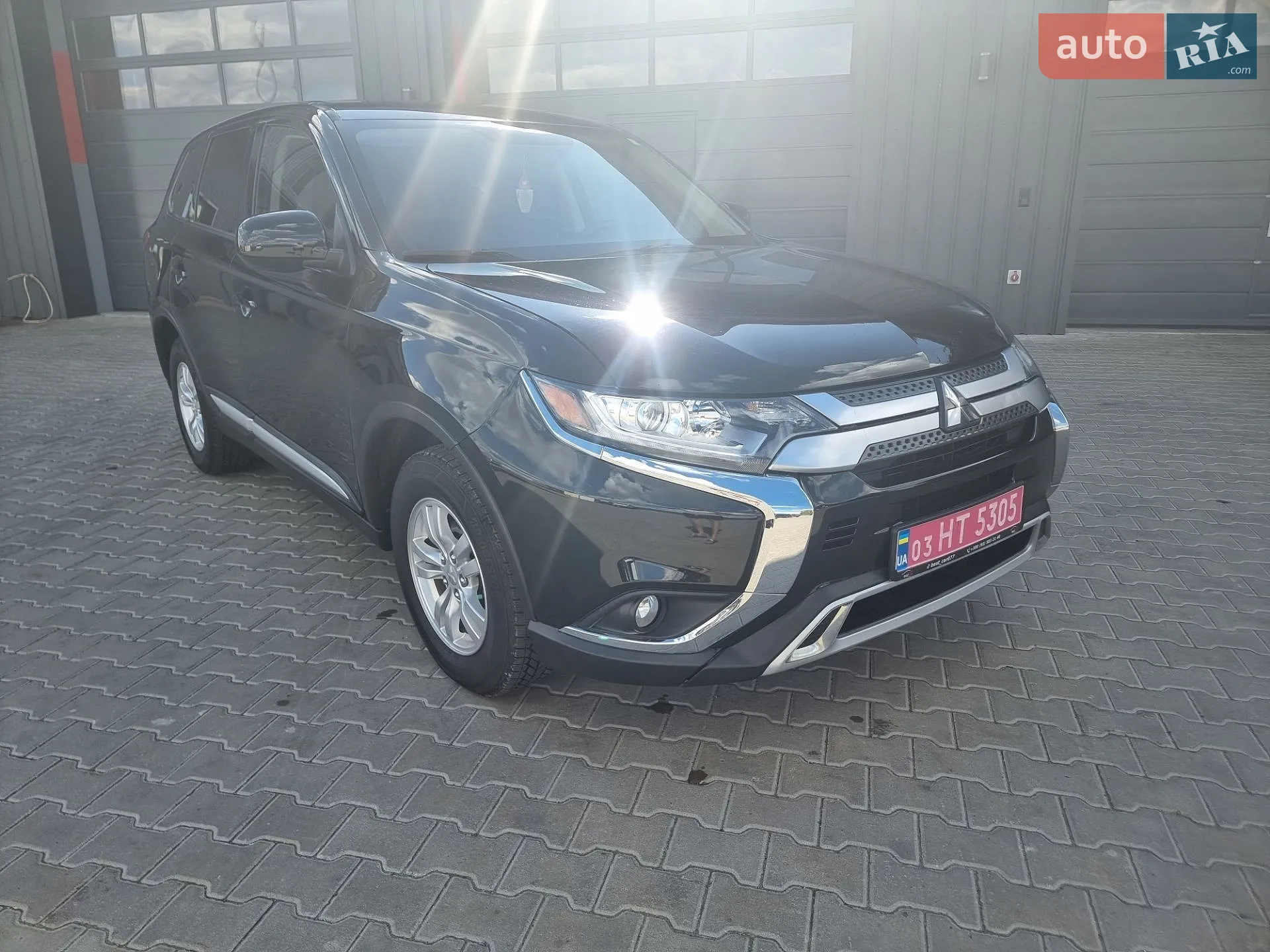 2020 Mitsubishi Outlander - мініатюра 15