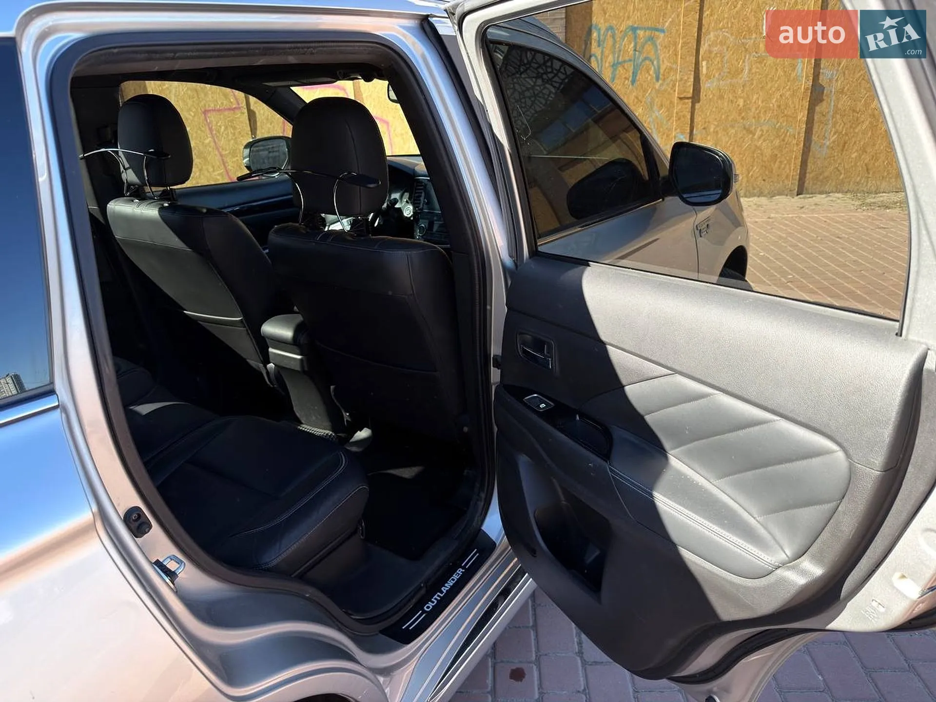 2018 Mitsubishi Outlander - мініатюра 26