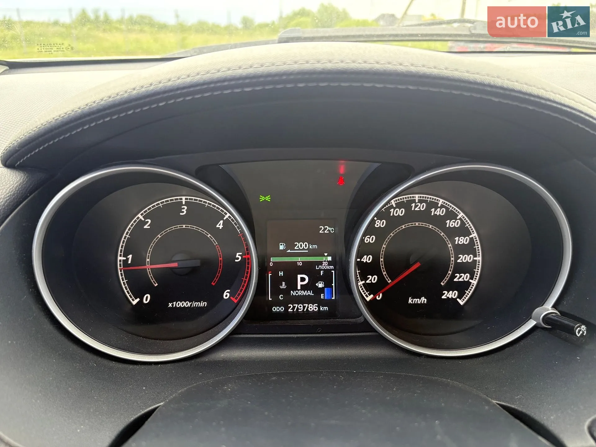 2010 Mitsubishi Outlander - мініатюра 20