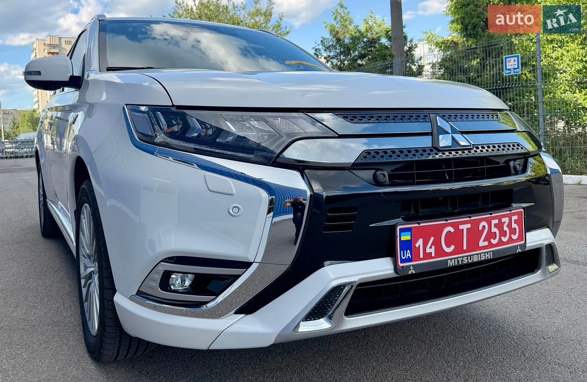 2019 Mitsubishi Outlander - мініатюра 18