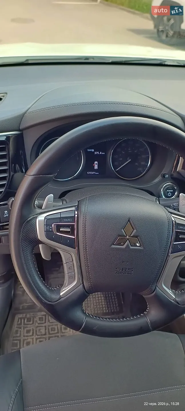 2018 Mitsubishi Outlander - мініатюра 22