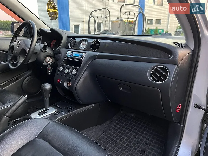 Mitsubishi Outlander 2006 VIN JMBXRCU5W7U000678 фото оголошення 71 з 153