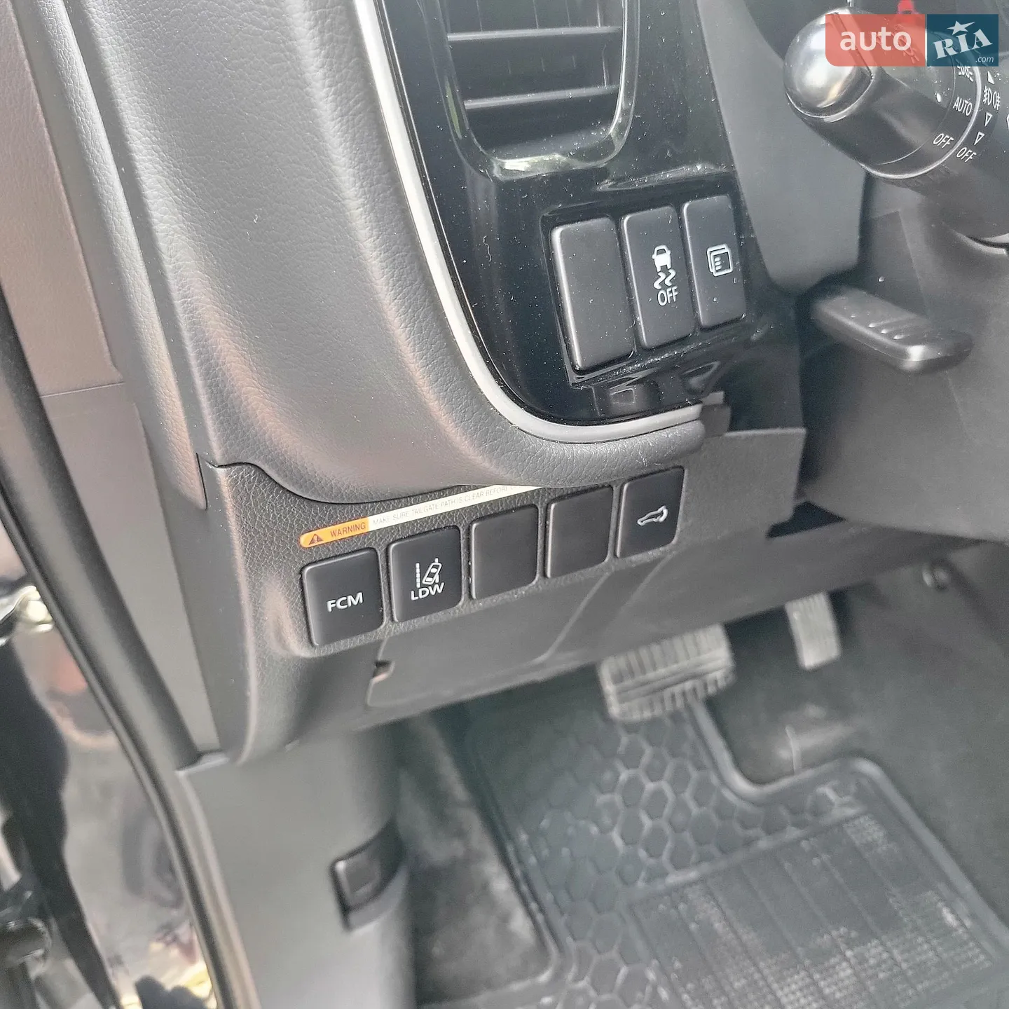 2013 Mitsubishi Outlander - мініатюра 37