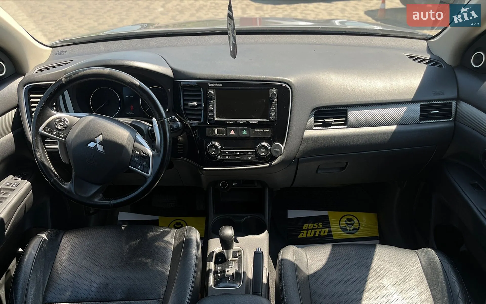 2012 Mitsubishi Outlander - мініатюра 13