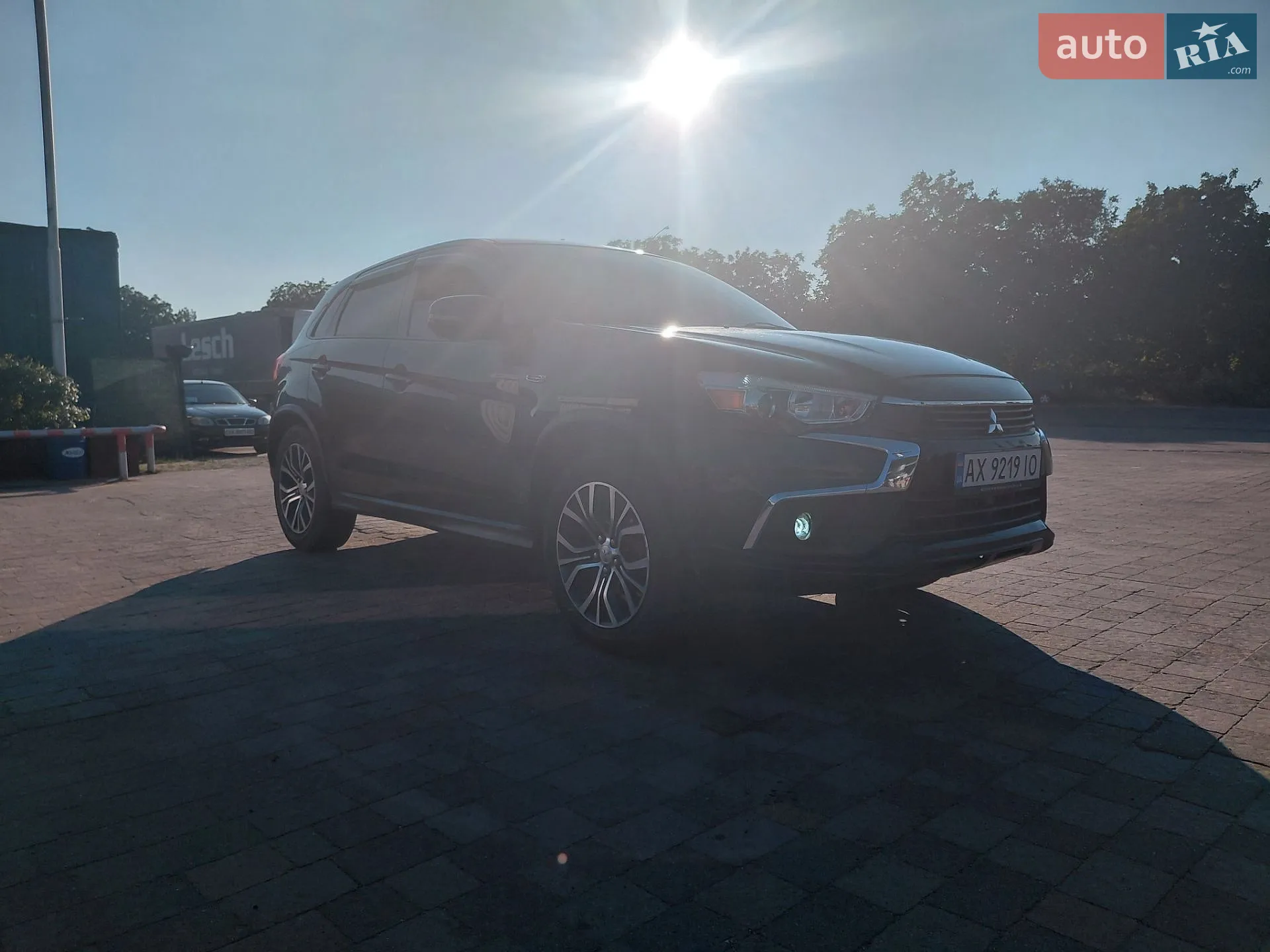 2016 Mitsubishi Outlander - мініатюра 3