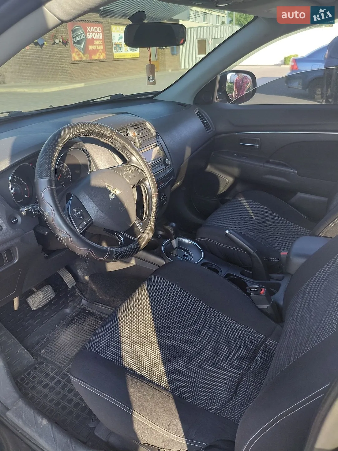 2016 Mitsubishi Outlander - мініатюра 7