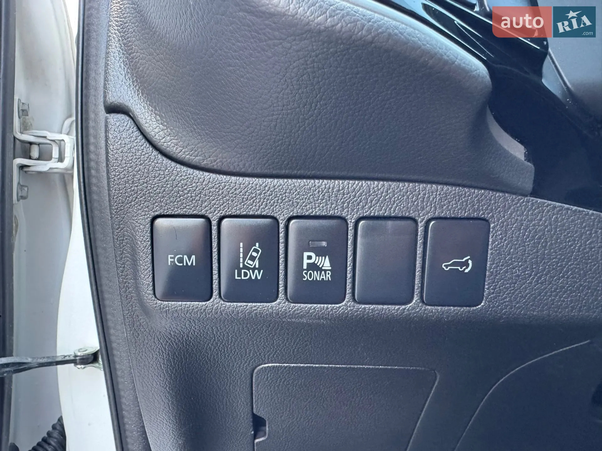 2016 Mitsubishi Outlander - мініатюра 33