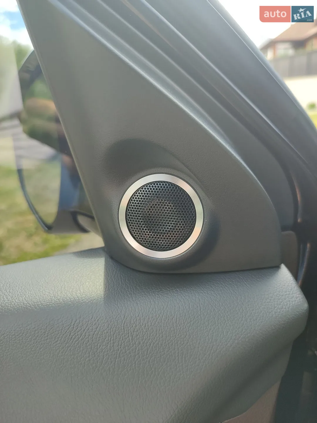 2018 Mitsubishi Outlander - мініатюра 17