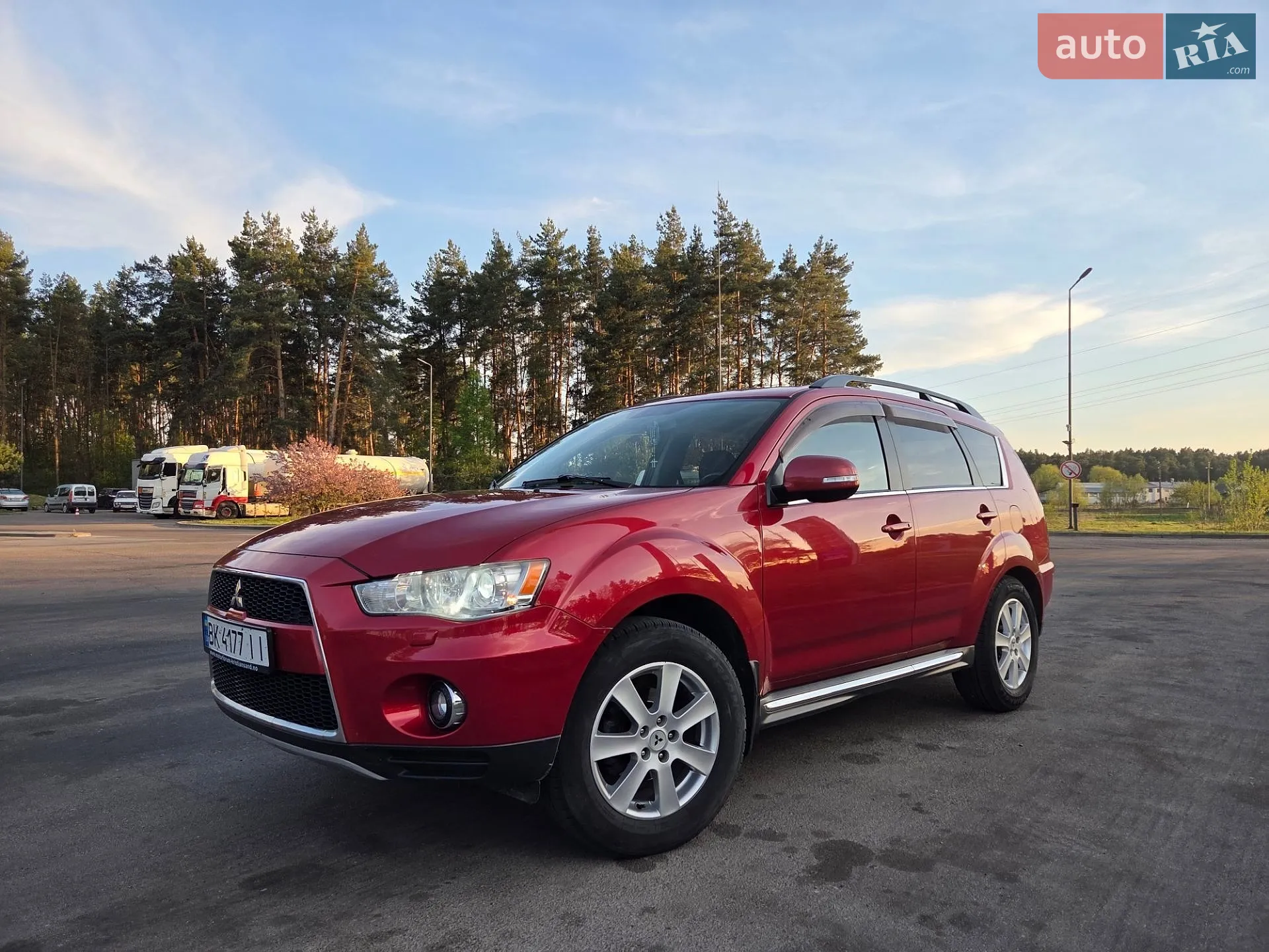 2010 Mitsubishi Outlander - мініатюра 2
