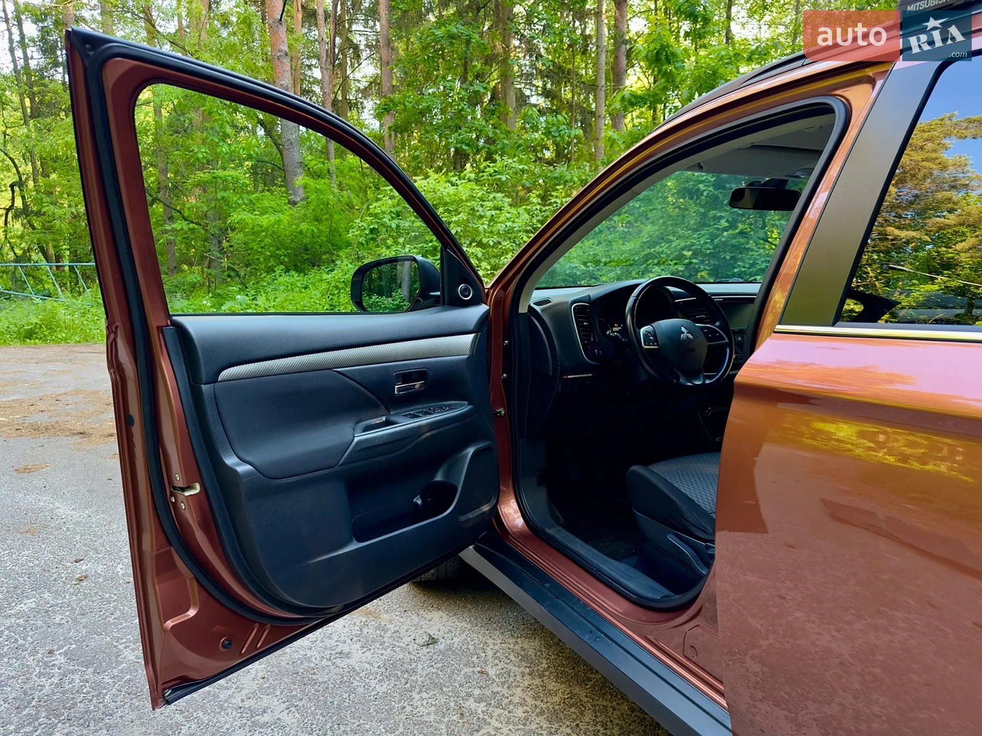 2014 Mitsubishi Outlander - мініатюра 28