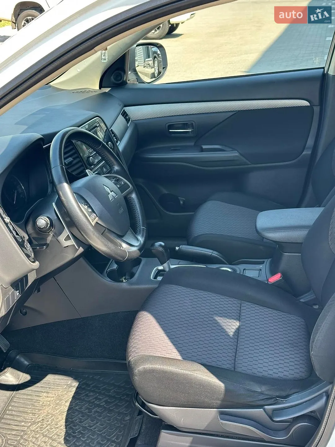 2012 Mitsubishi Outlander - мініатюра 8