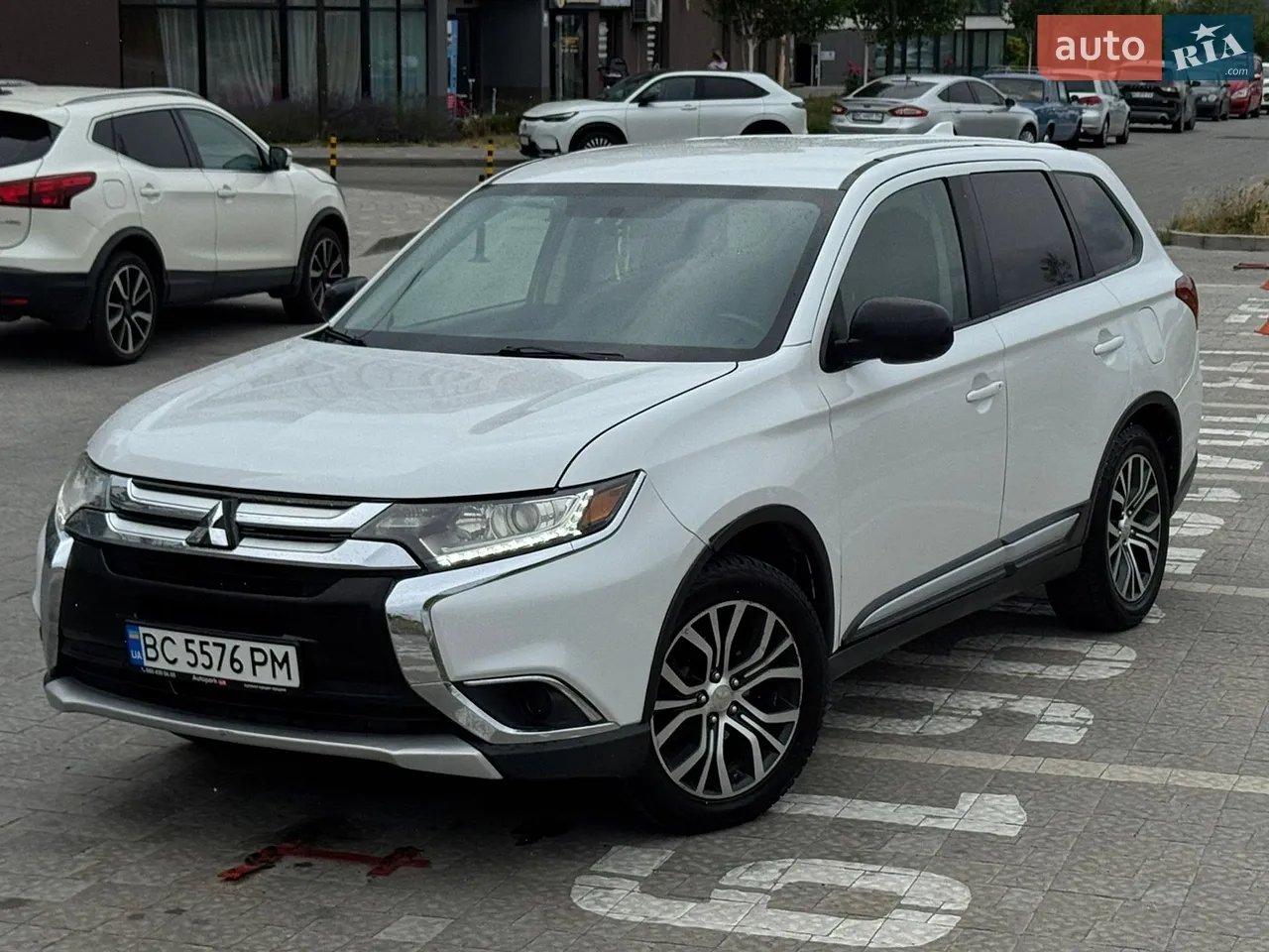 2017 Mitsubishi Outlander - мініатюра 36