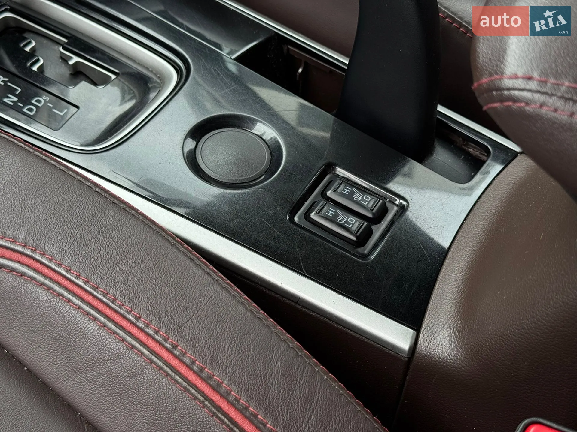 2016 Mitsubishi Outlander - мініатюра 23