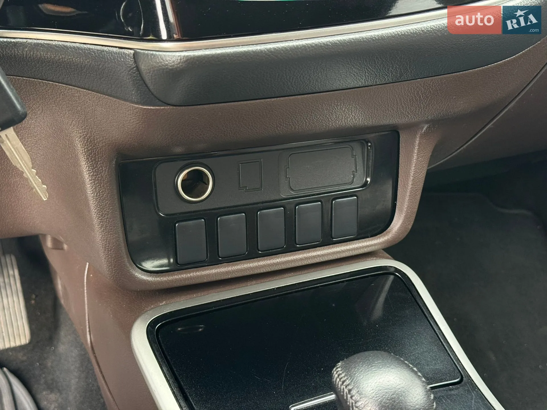 2016 Mitsubishi Outlander - мініатюра 25