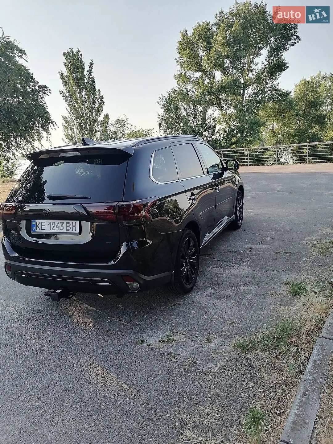 2021 Mitsubishi Outlander - мініатюра 8