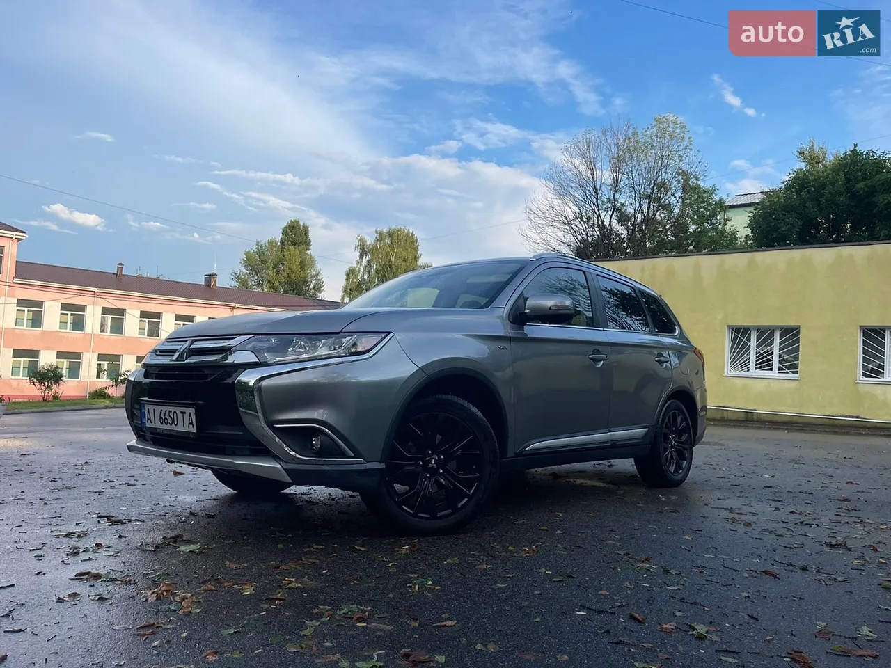 2018 Mitsubishi Outlander - мініатюра 15