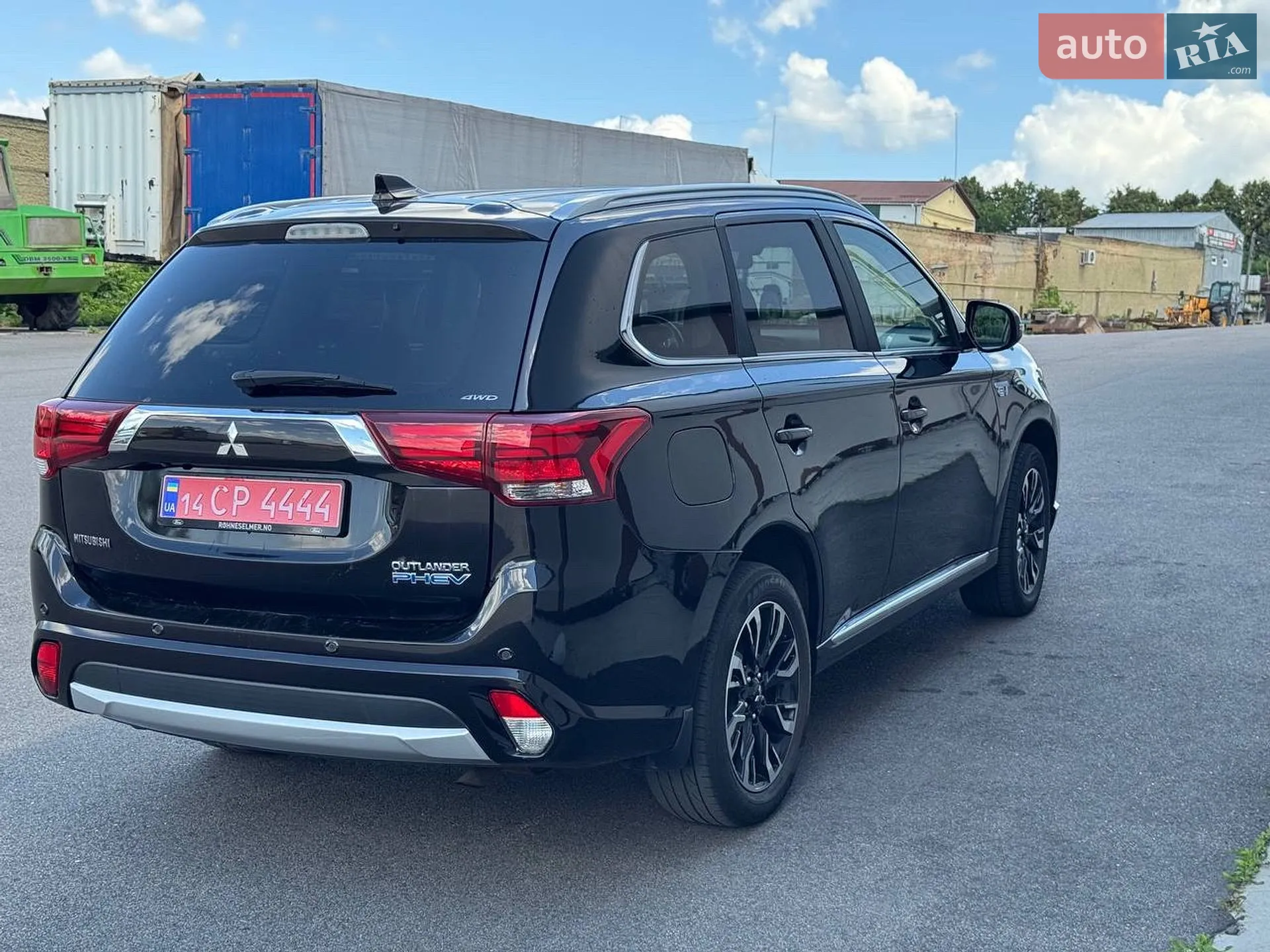 2016 Mitsubishi Outlander - мініатюра 4