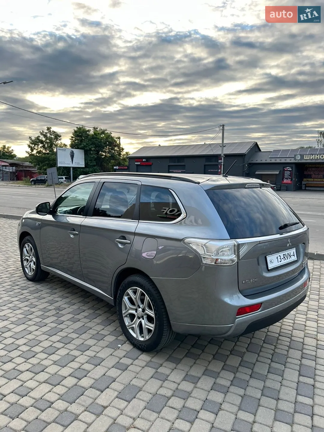 2014 Mitsubishi Outlander - мініатюра 84