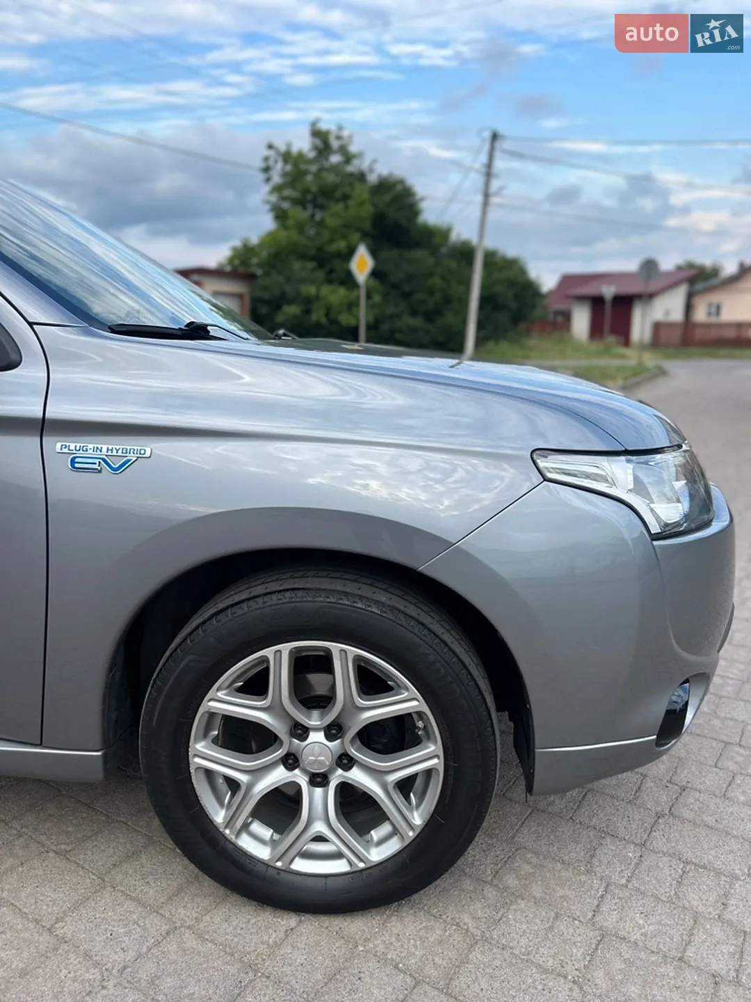2014 Mitsubishi Outlander - мініатюра 97