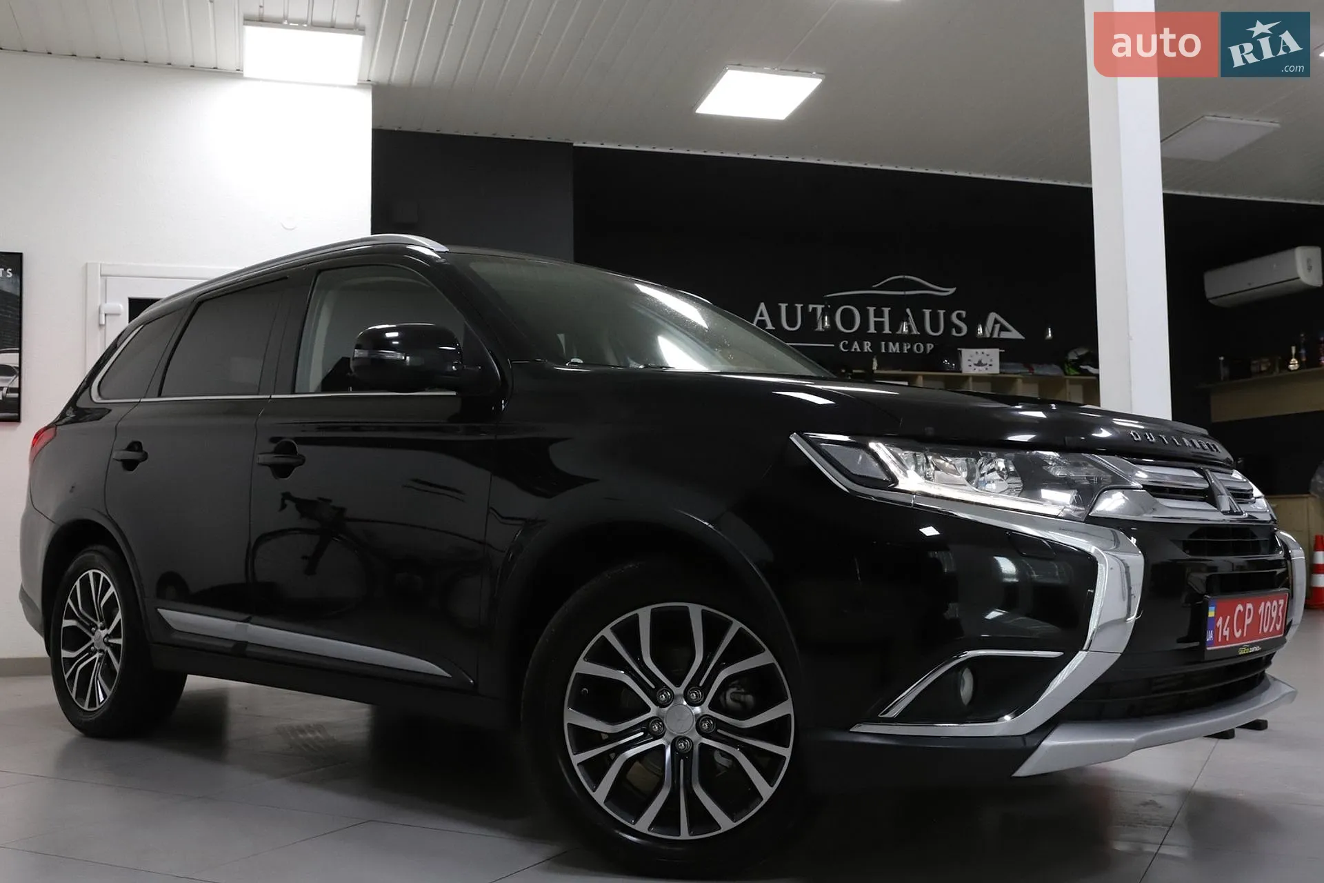 2016 Mitsubishi Outlander - мініатюра 4