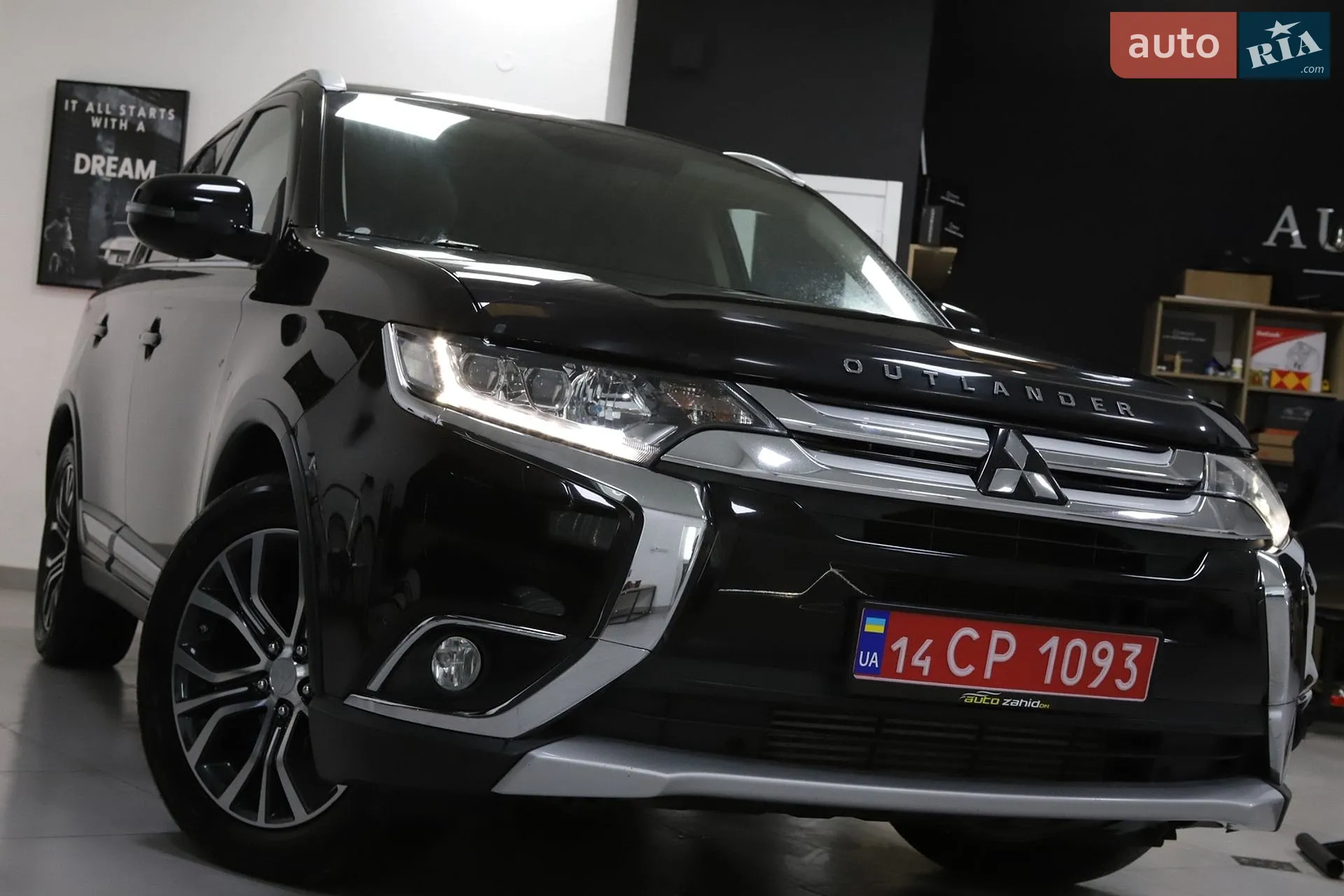 2016 Mitsubishi Outlander - мініатюра 17