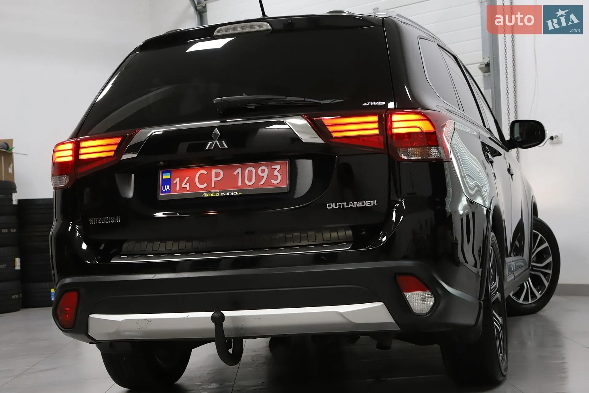 2016 Mitsubishi Outlander - мініатюра 31