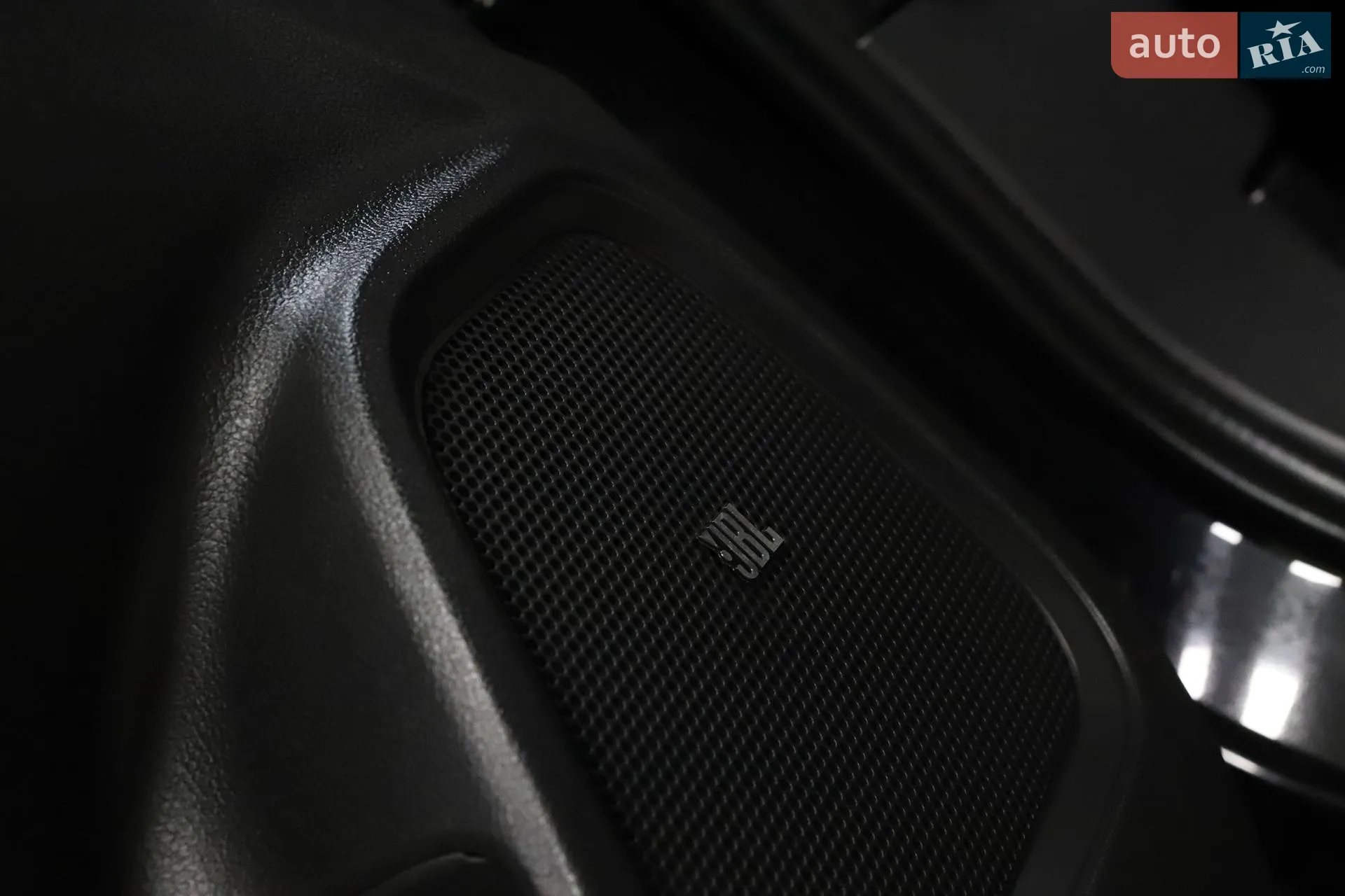 2016 Mitsubishi Outlander - мініатюра 44