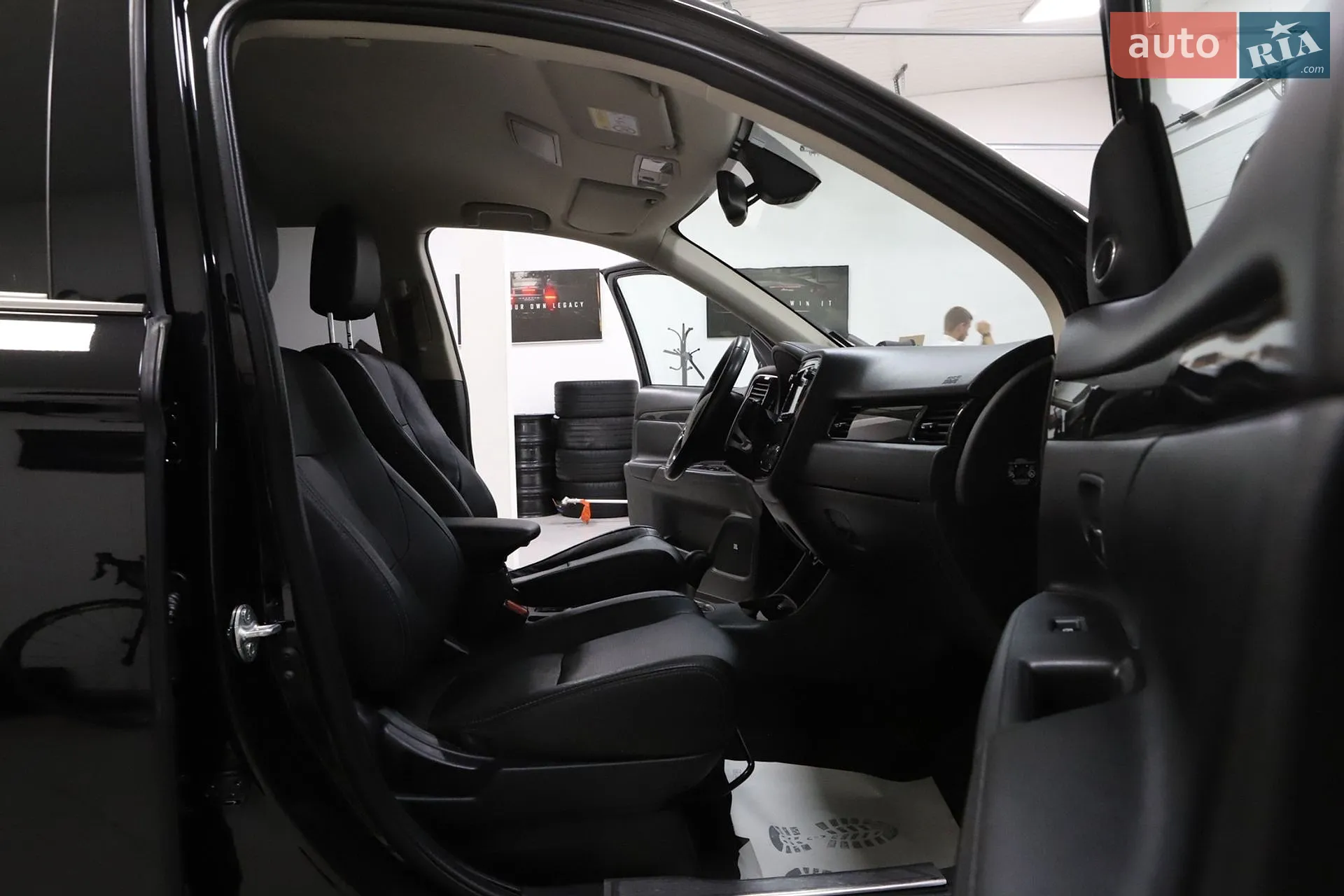 2016 Mitsubishi Outlander - мініатюра 64