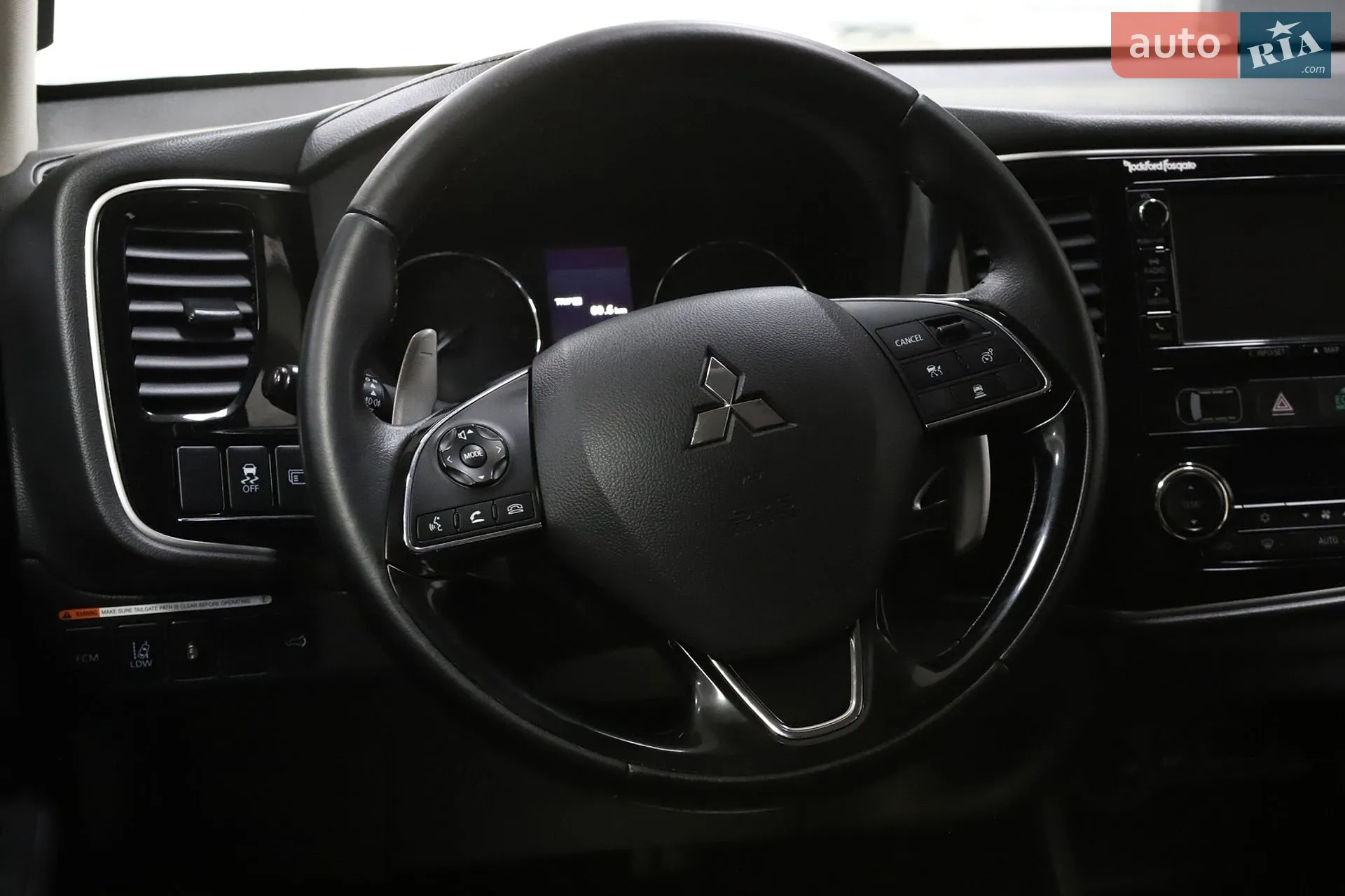 2016 Mitsubishi Outlander - мініатюра 74