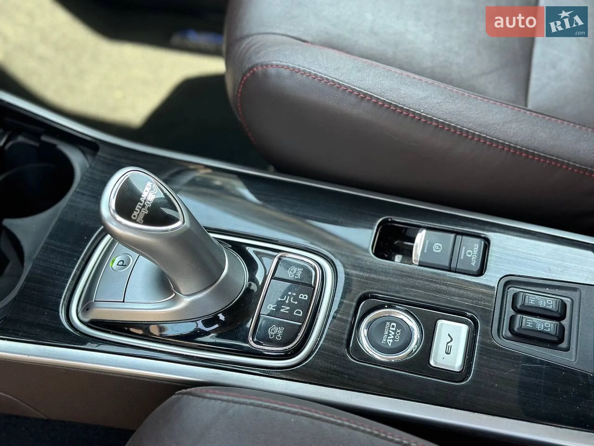 2018 Mitsubishi Outlander - мініатюра 18