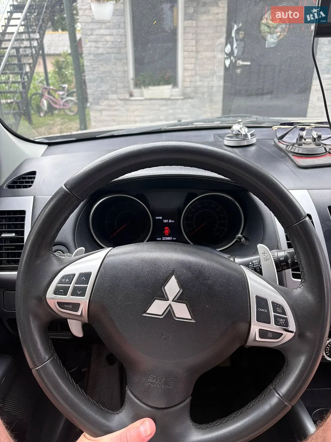 2010 Mitsubishi Outlander - мініатюра 4
