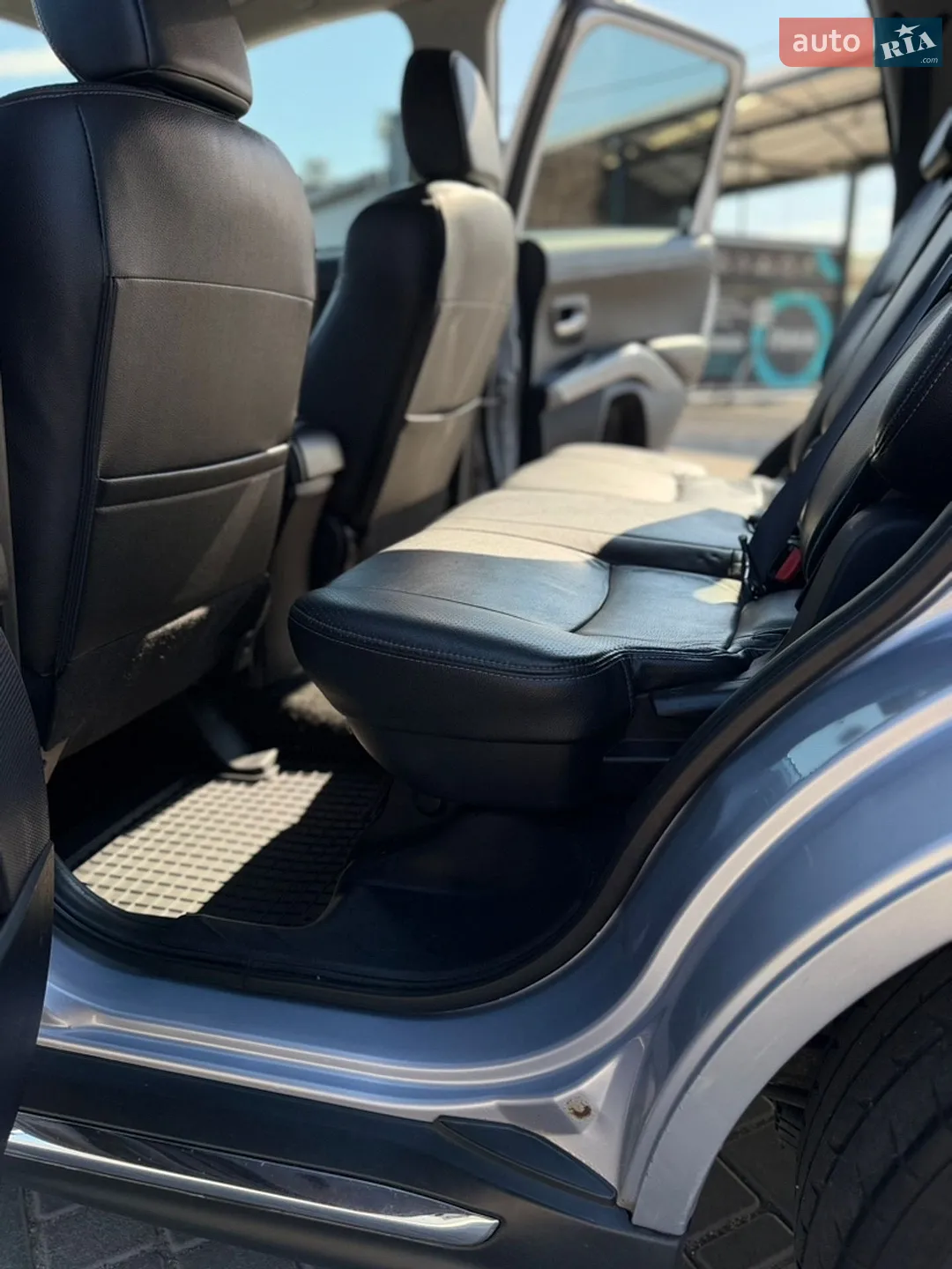 2011 Mitsubishi Outlander - мініатюра 95