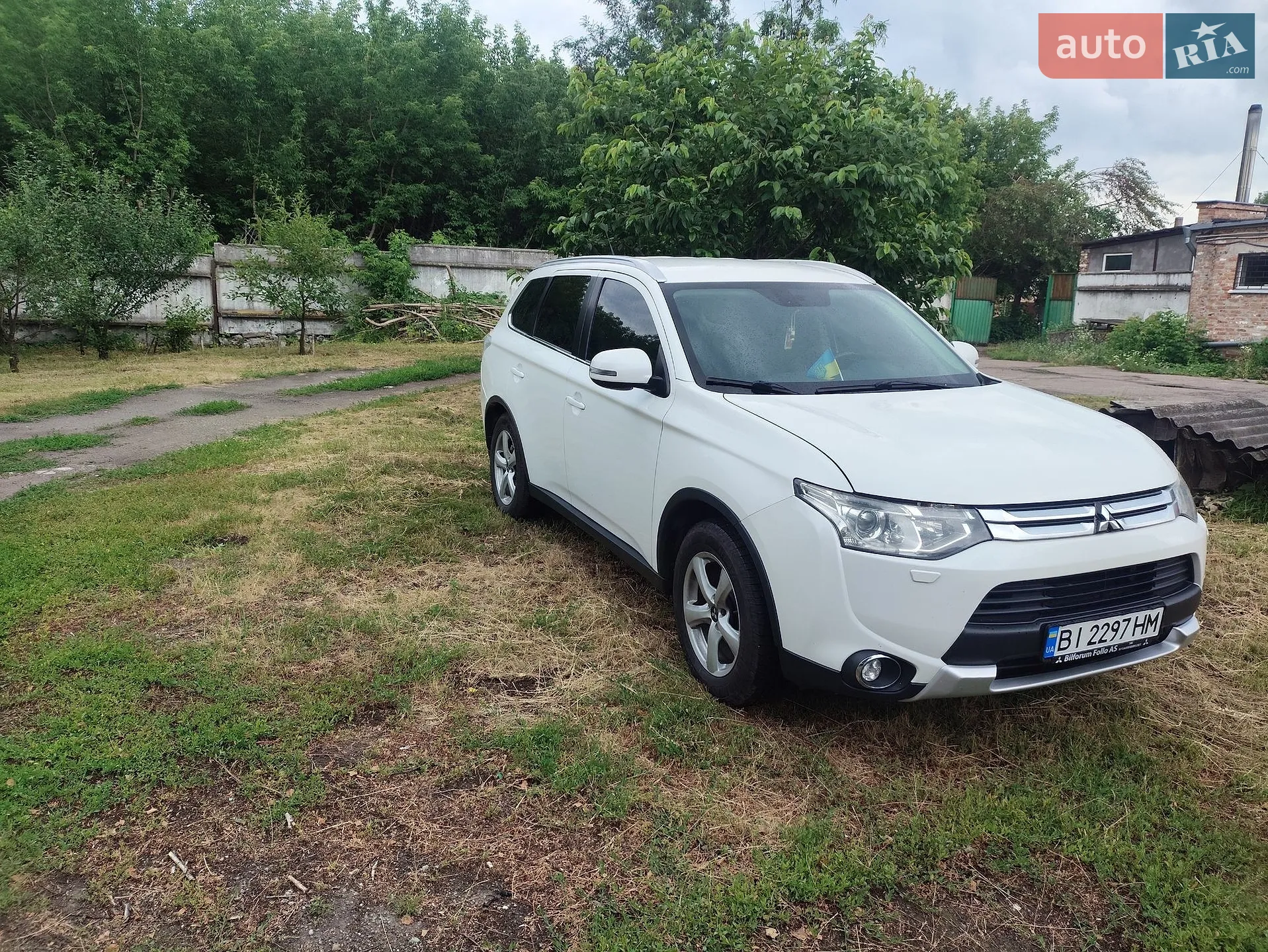 2014 Mitsubishi Outlander - мініатюра 2