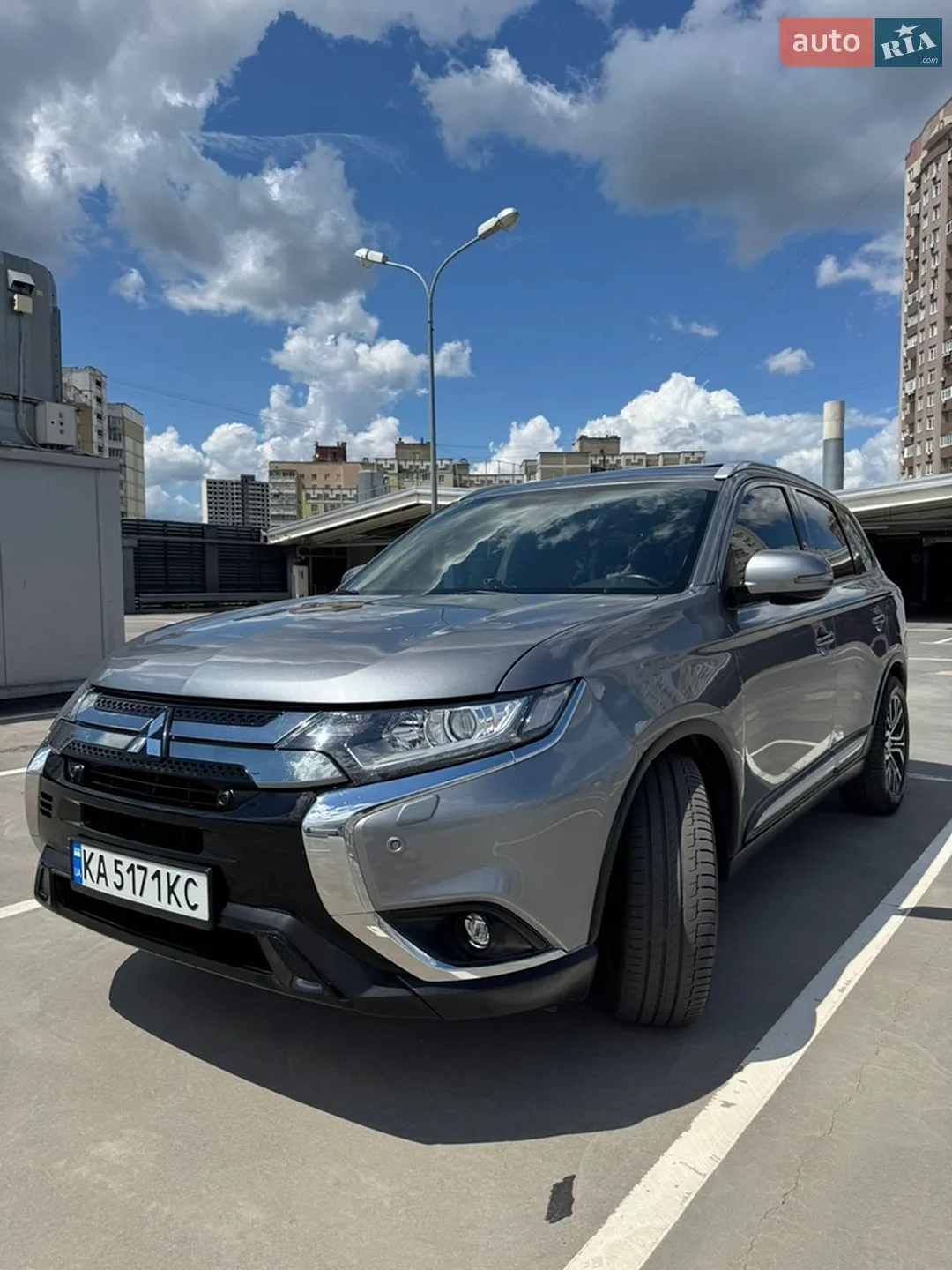 2016 Mitsubishi Outlander - мініатюра 2