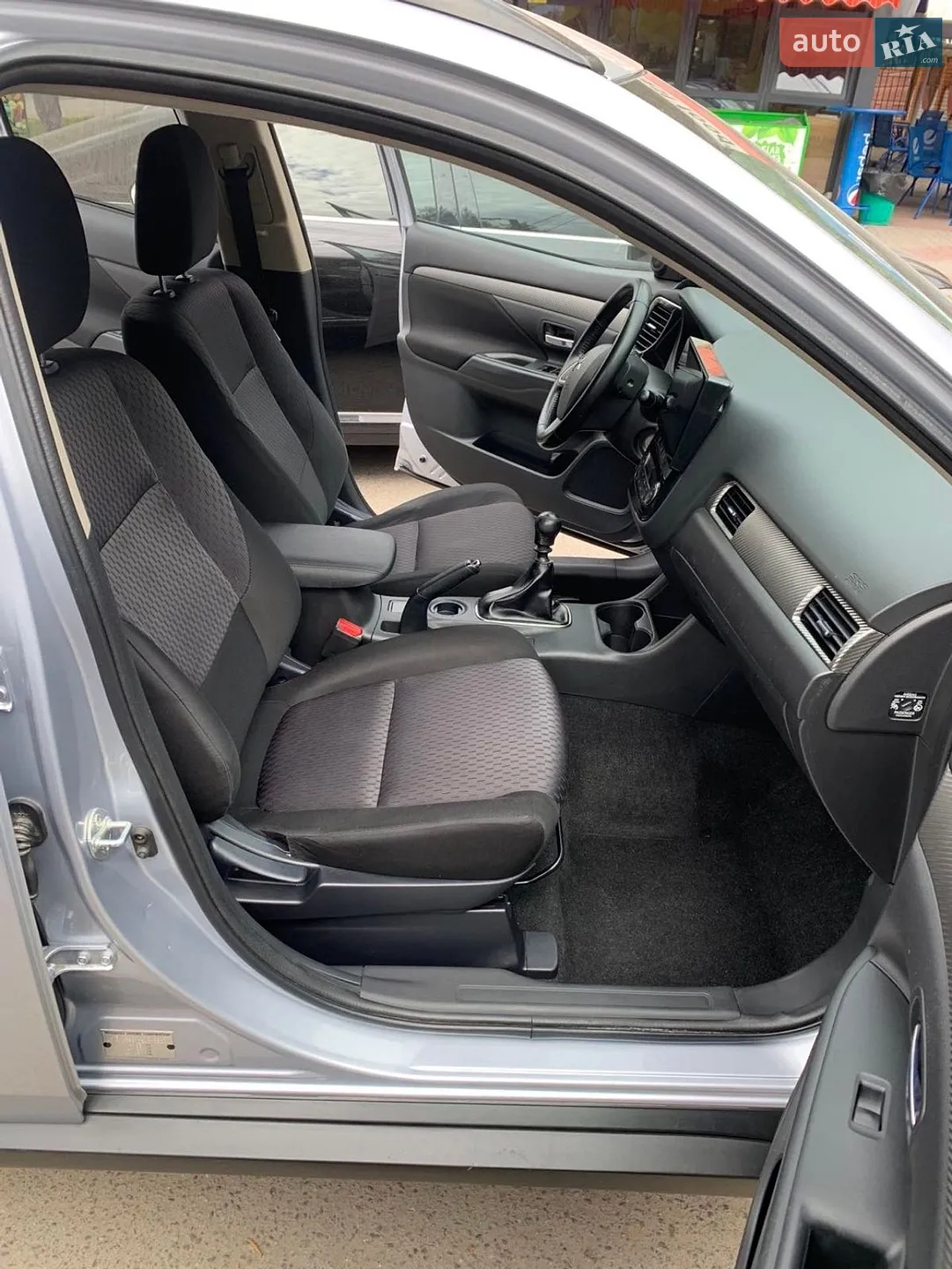 2012 Mitsubishi Outlander - мініатюра 13