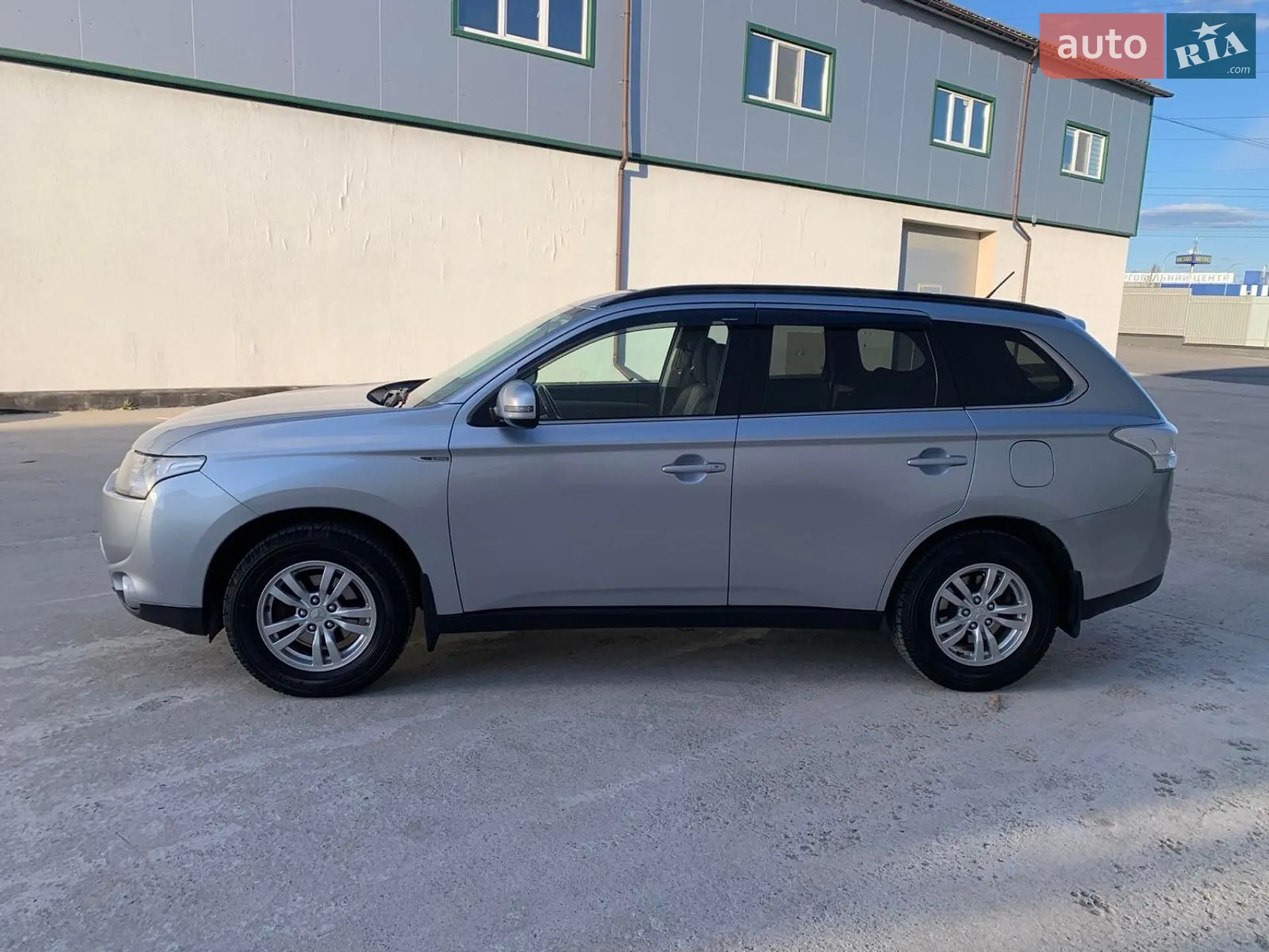 2012 Mitsubishi Outlander - мініатюра 9