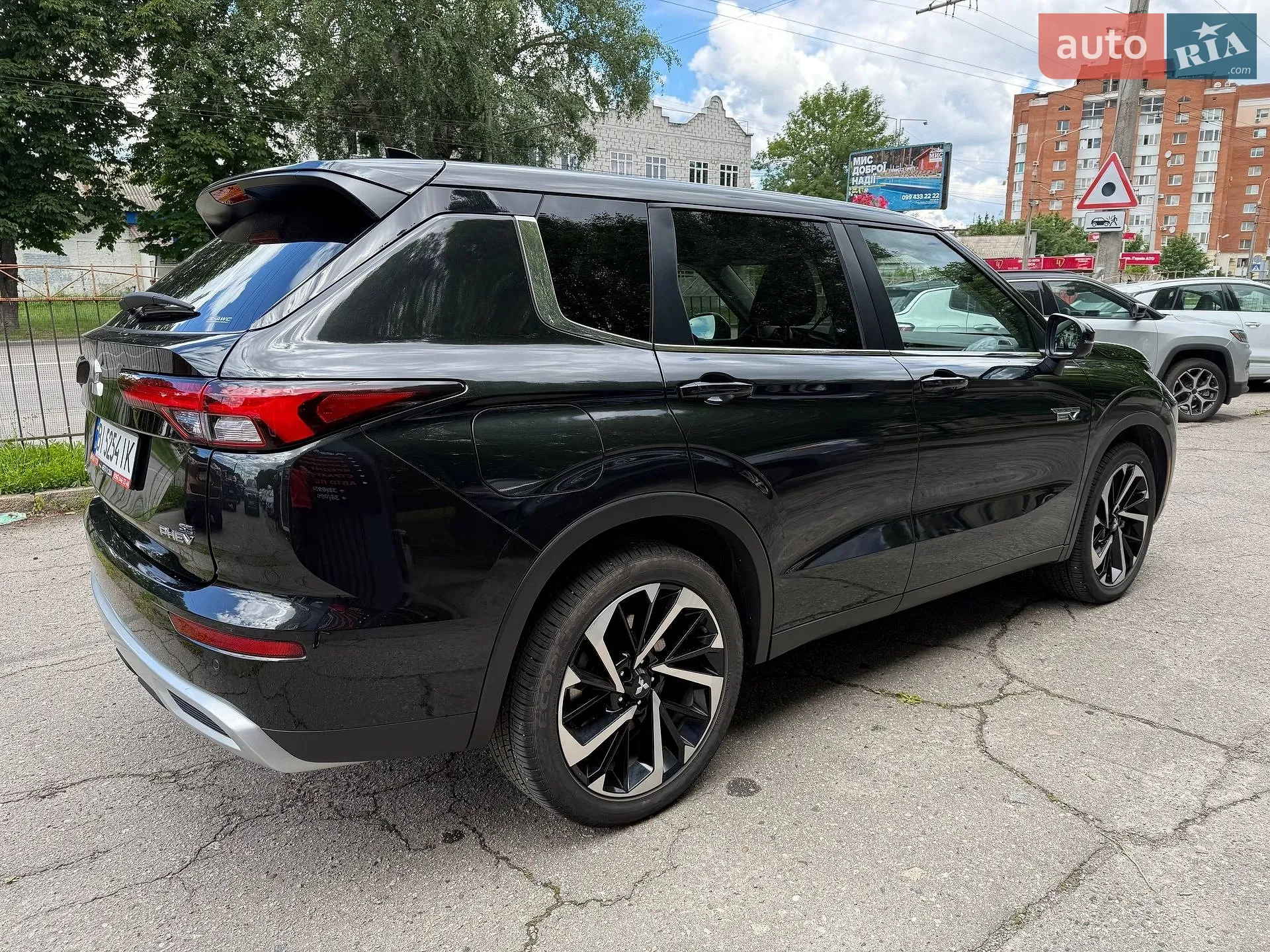2024 Mitsubishi Outlander - мініатюра 17