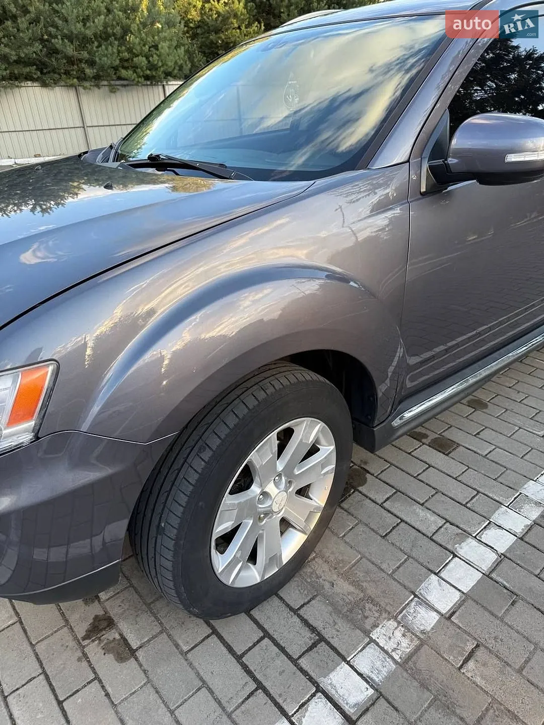 2010 Mitsubishi Outlander - мініатюра 5