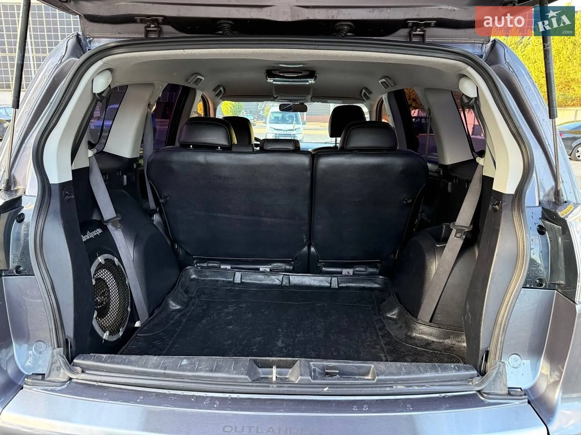 2010 Mitsubishi Outlander - мініатюра 37