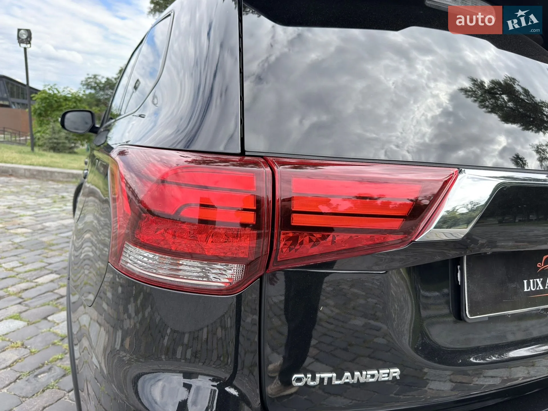 2021 Mitsubishi Outlander - мініатюра 184