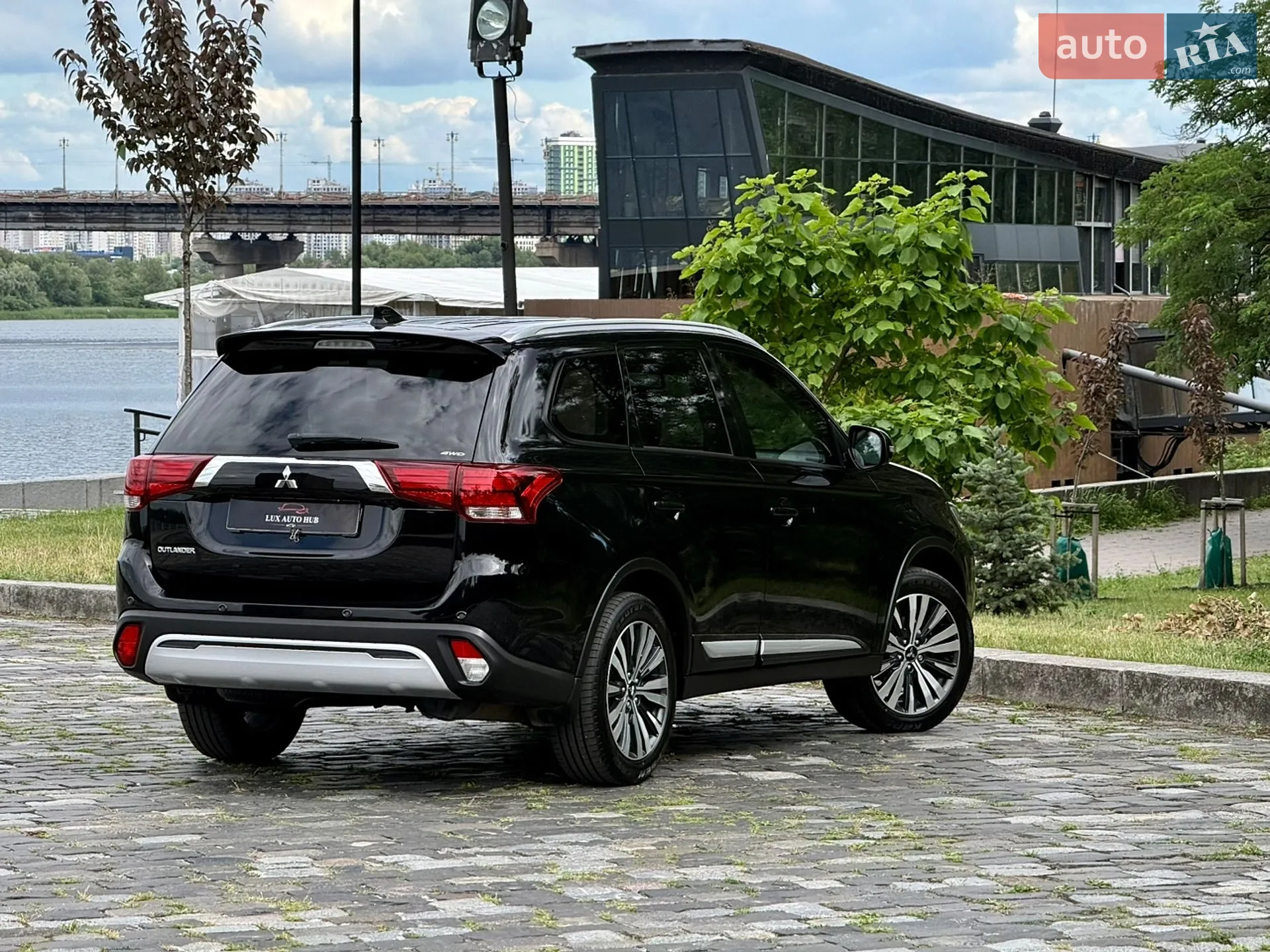 2021 Mitsubishi Outlander - мініатюра 217
