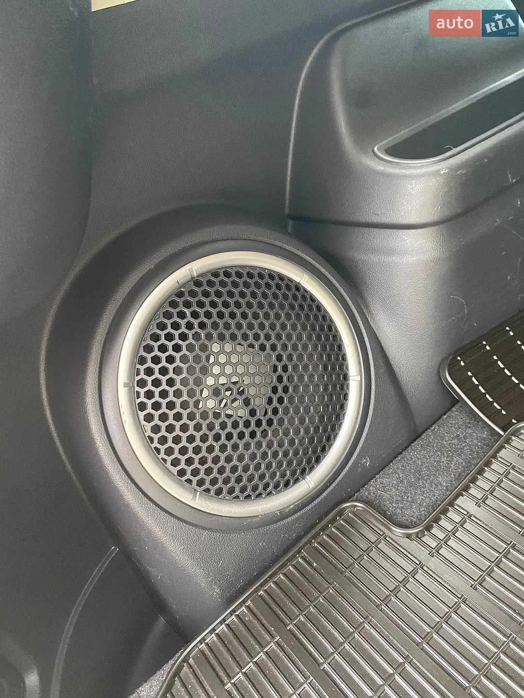 2013 Mitsubishi Outlander - мініатюра 45