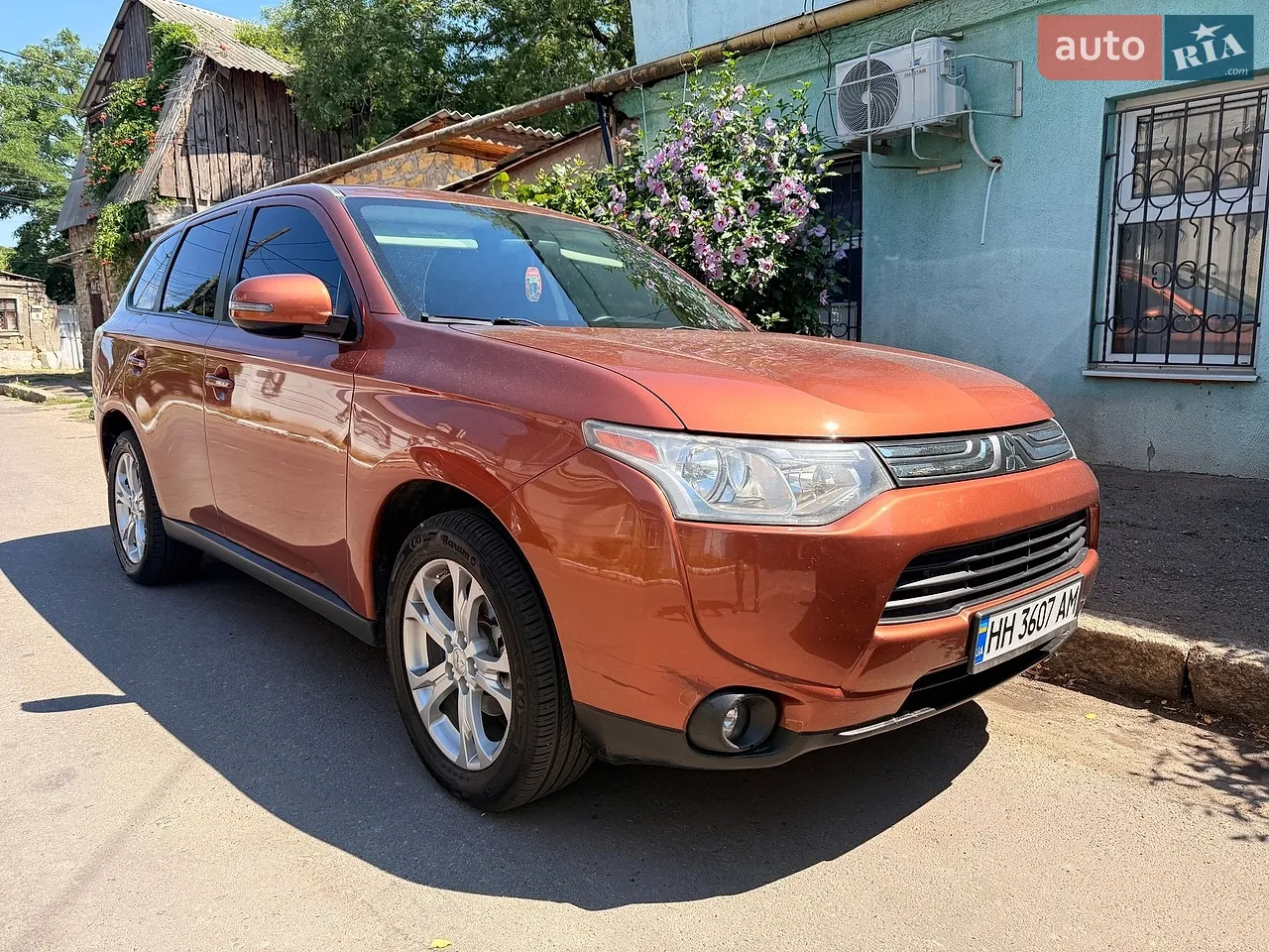 Mitsubishi Outlander 2013
