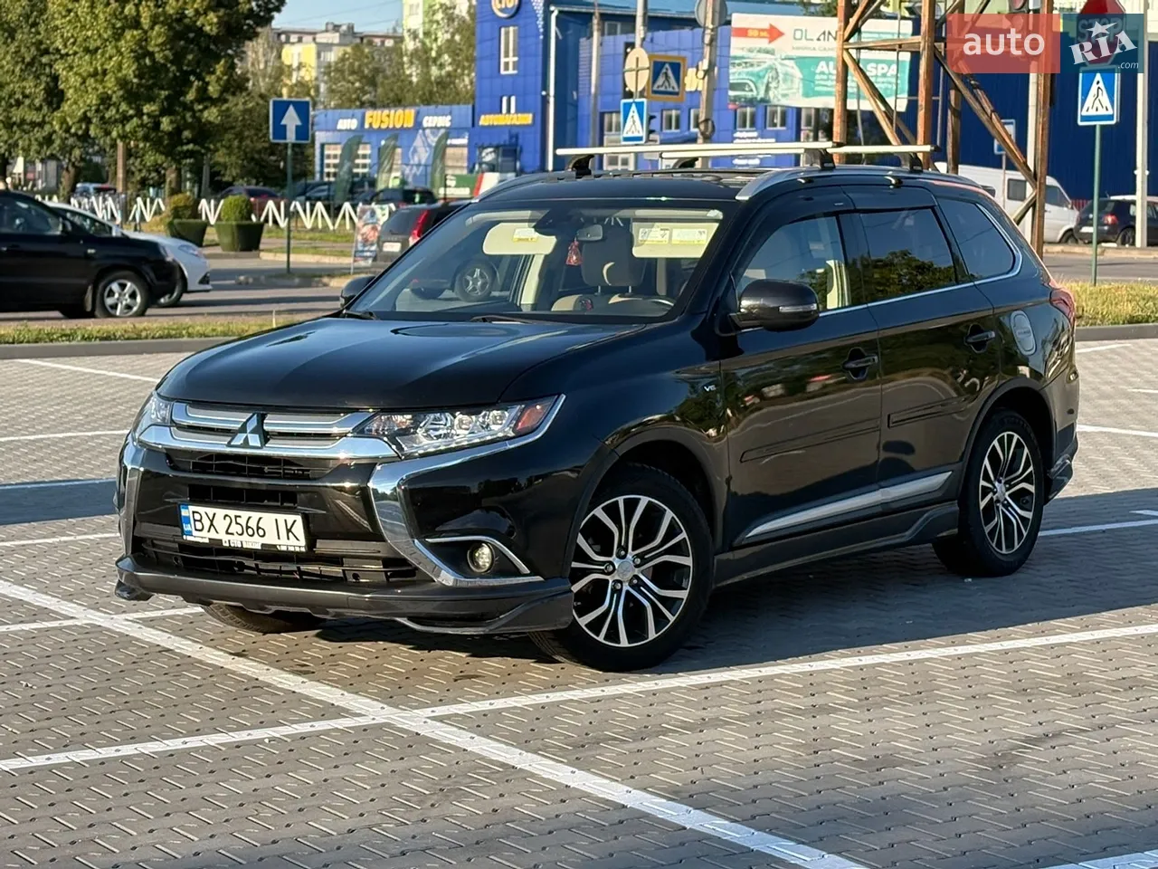 2017 Mitsubishi Outlander - мініатюра 28