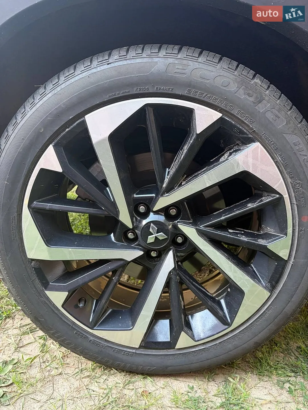 2024 Mitsubishi Outlander - мініатюра 31
