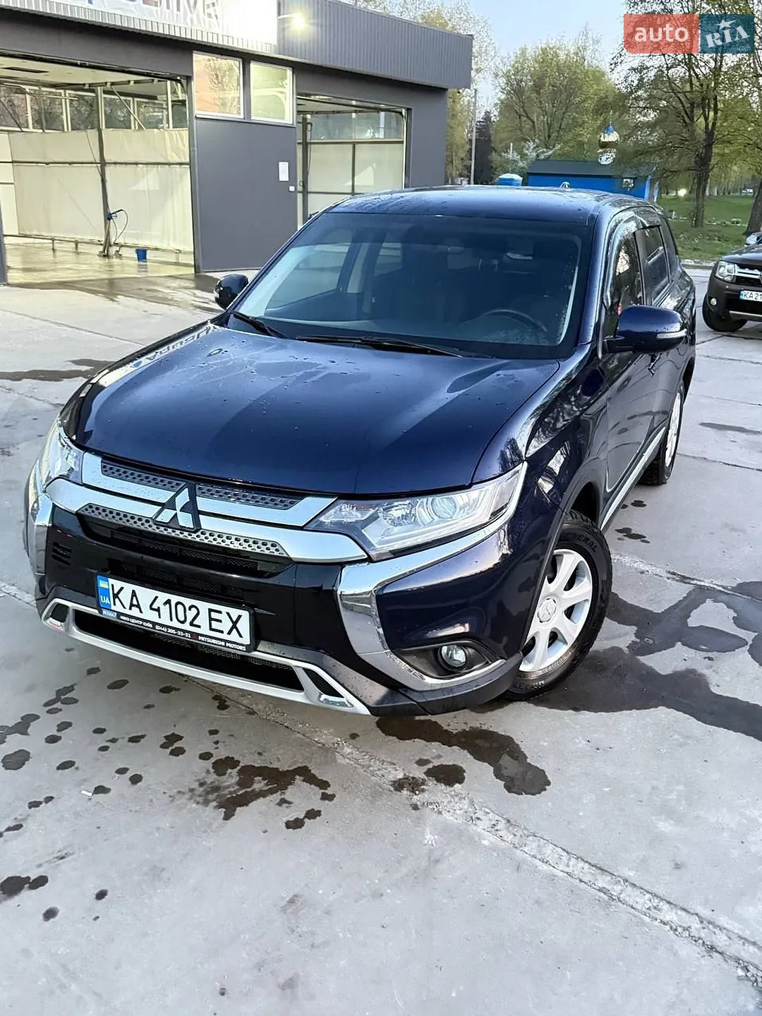 2021 Mitsubishi Outlander - мініатюра 9