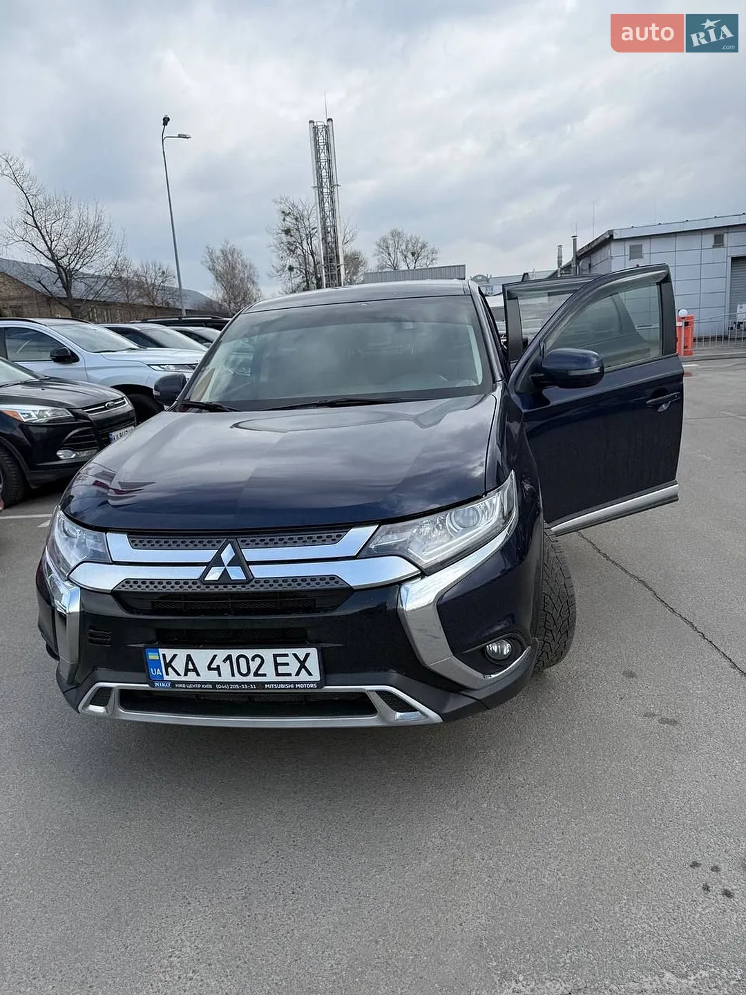 2021 Mitsubishi Outlander - мініатюра 12