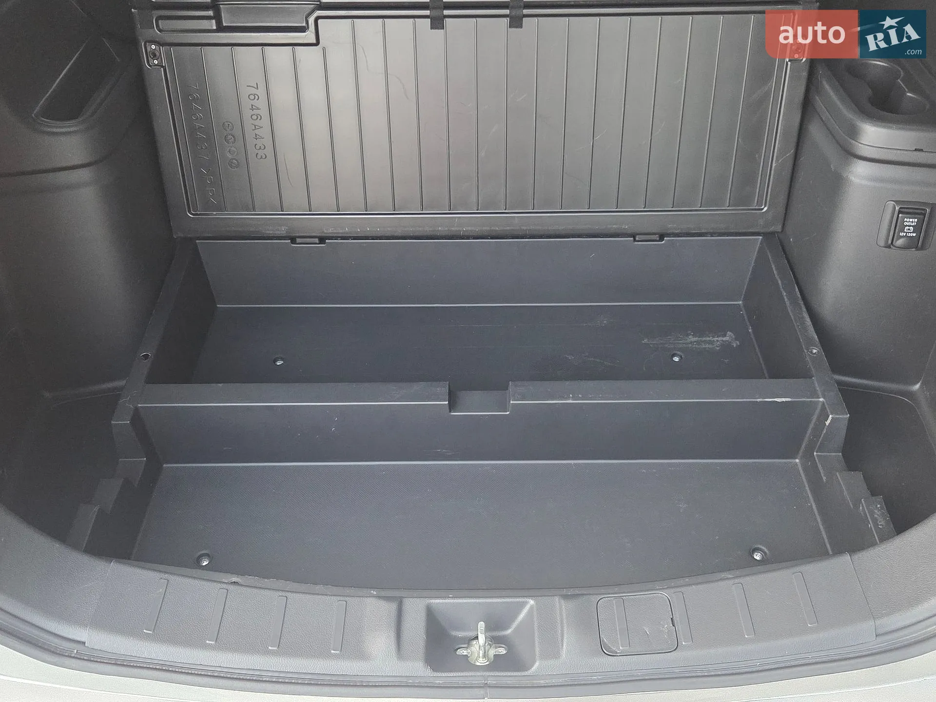2021 Mitsubishi Outlander - мініатюра 48