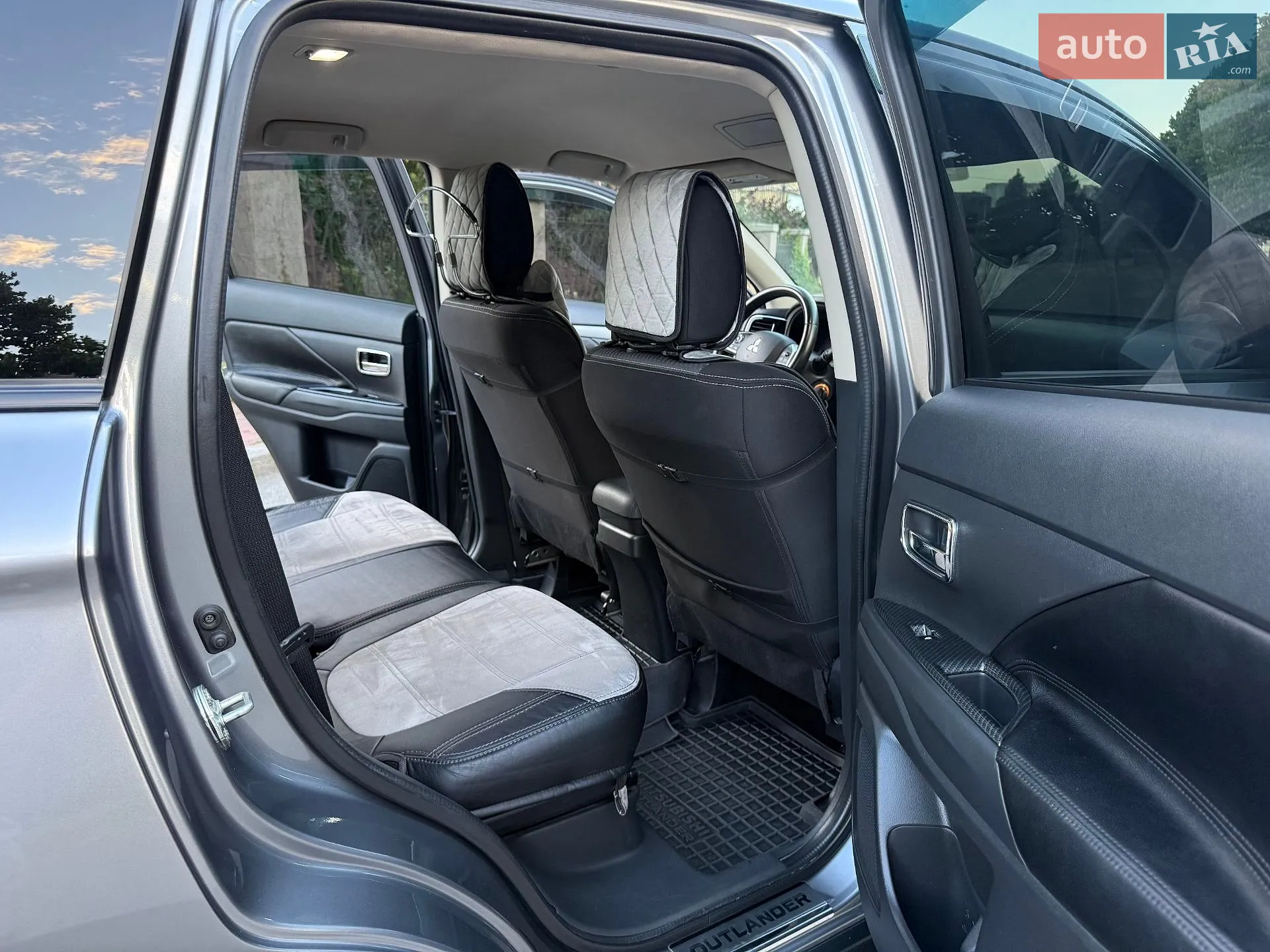 2018 Mitsubishi Outlander - мініатюра 5